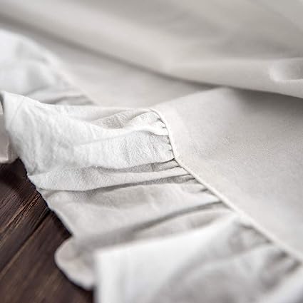Rustic Flounces Tablecloth Washable Vintage Ruffle Trim Table Cover (White, Rectangle - 60" x 102")