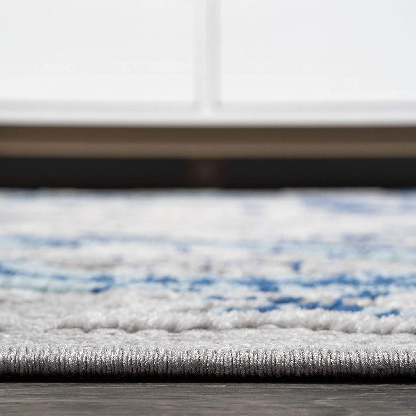 Gordes Paisley Indoor/Outdoor Area Rug Light Gray/Blue