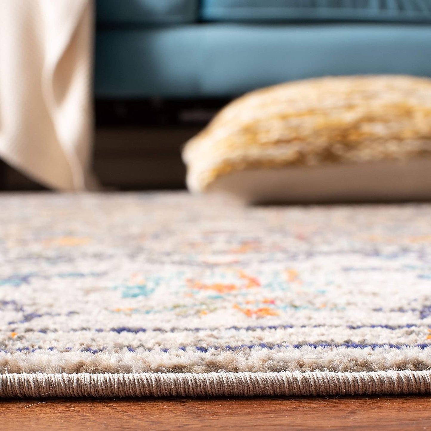 Boho Chic Vintage Medallion Distressed Area Rug, Grey/Light Blue