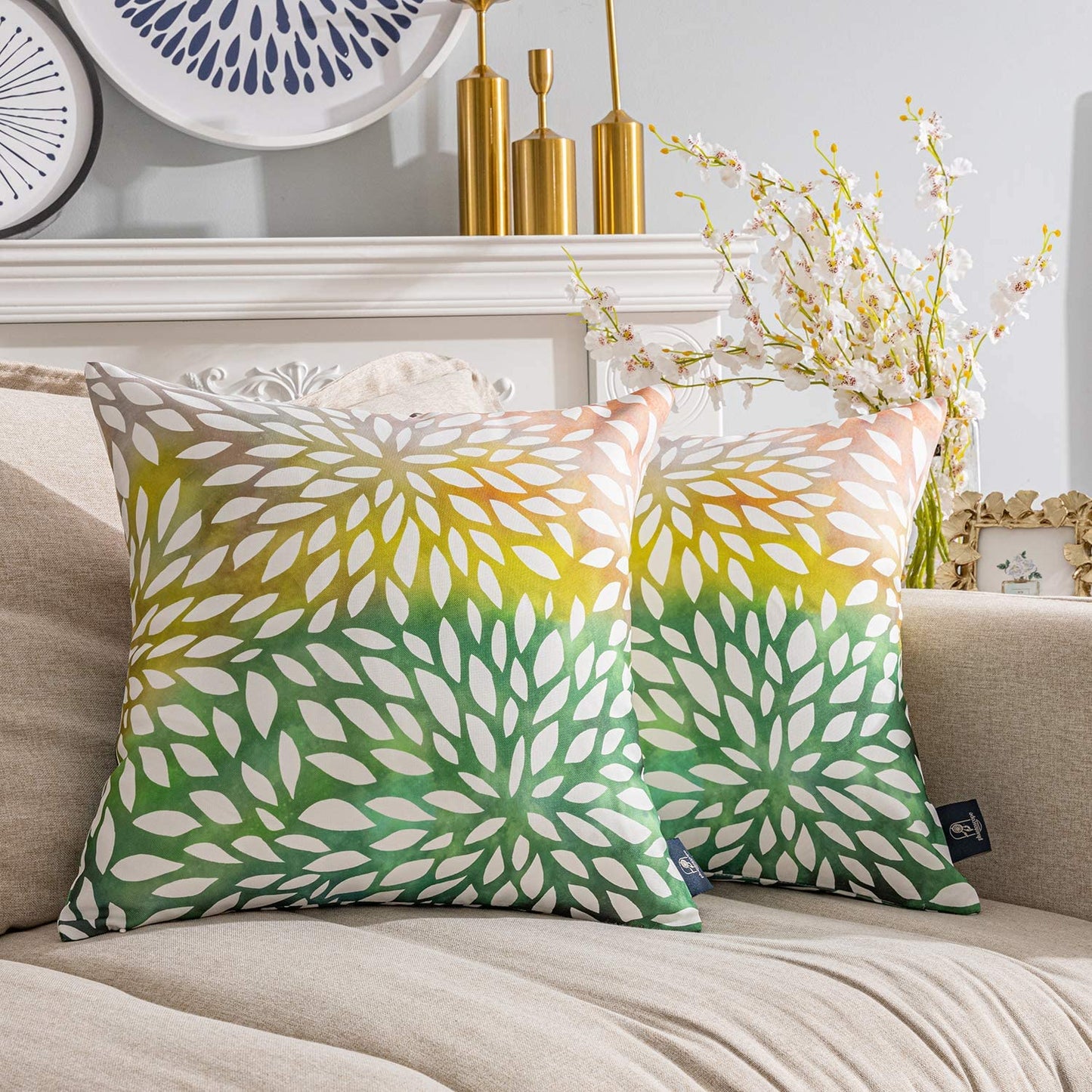 Pack of 2 New Living Series Gradient Petals Double Side Print Decorative Throw Pillow Cover