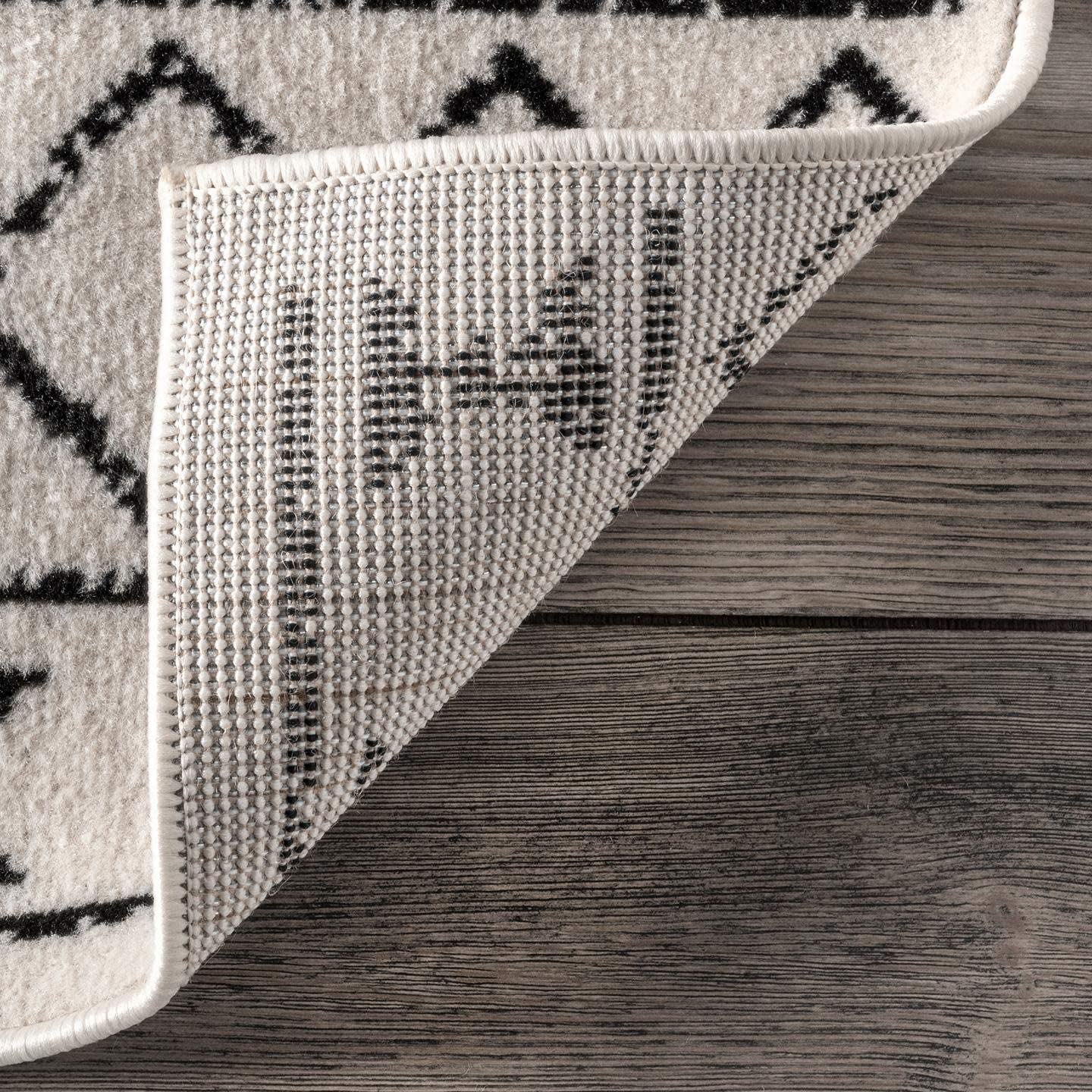 Creek Tribal Moroccan Area Rug, Grey