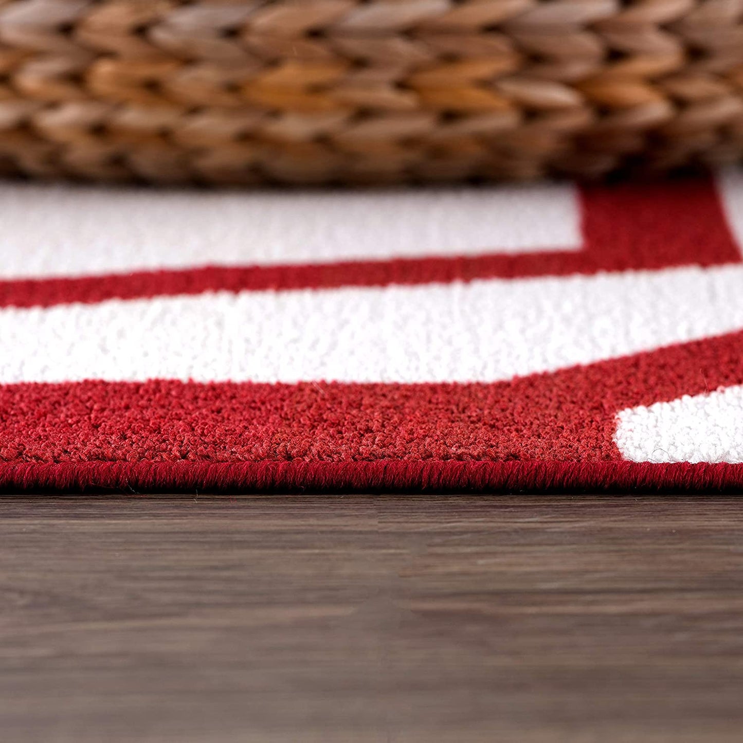 Modern Geometric Soft Area Rug - Non Slip - Burgundy