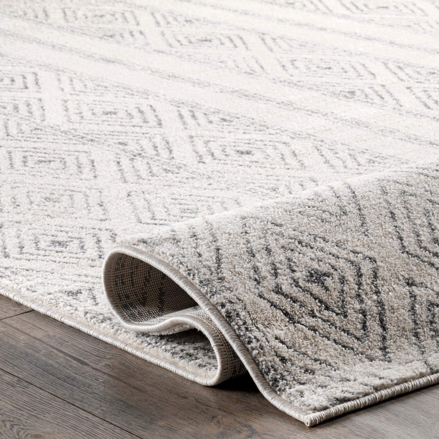 Diamond Pattern Ivory Grey Soft Area Rug