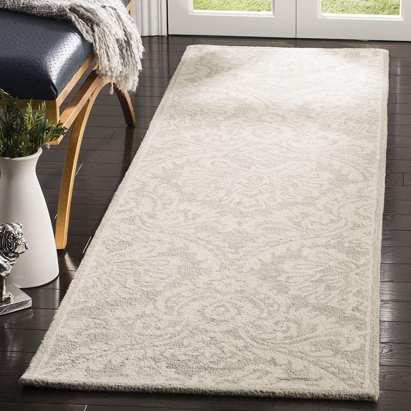 Handmade Premium Wool Area Rug, Silver / Ivory