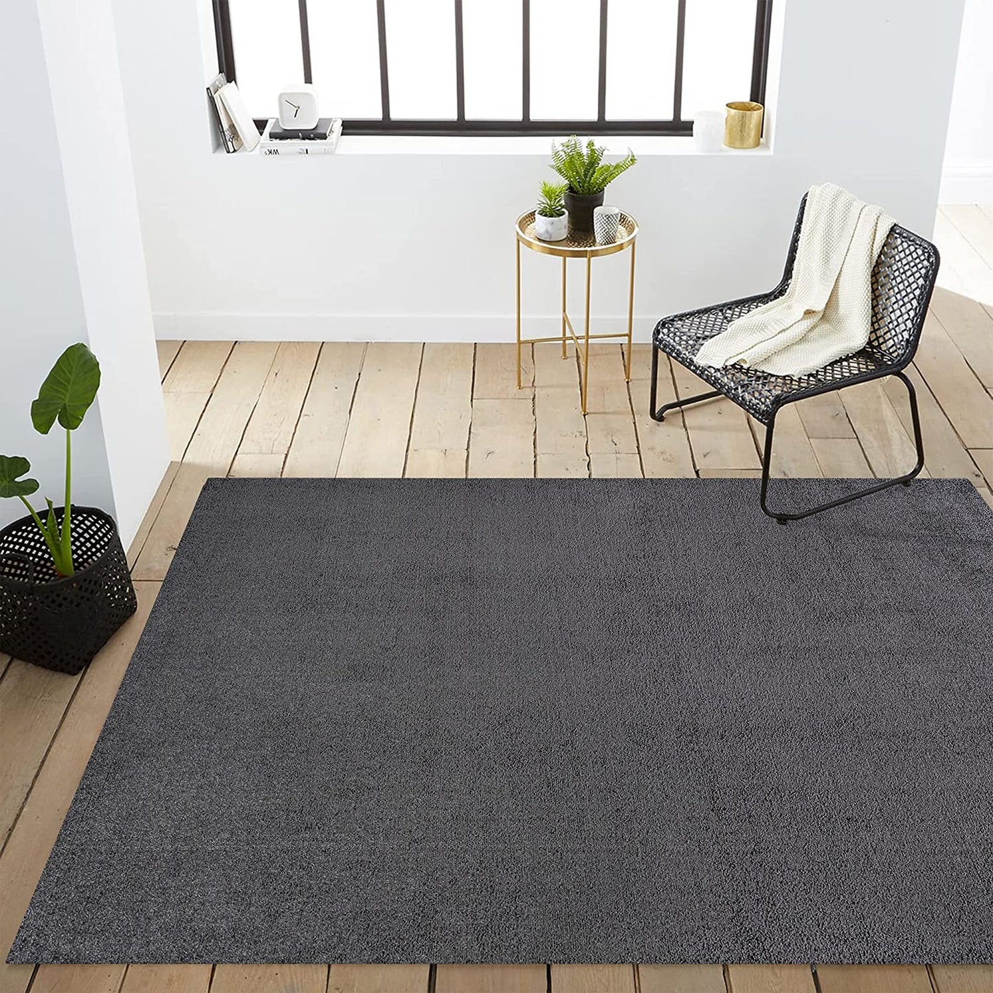 Haze Solid Low-Pile Red Soft Area Rug