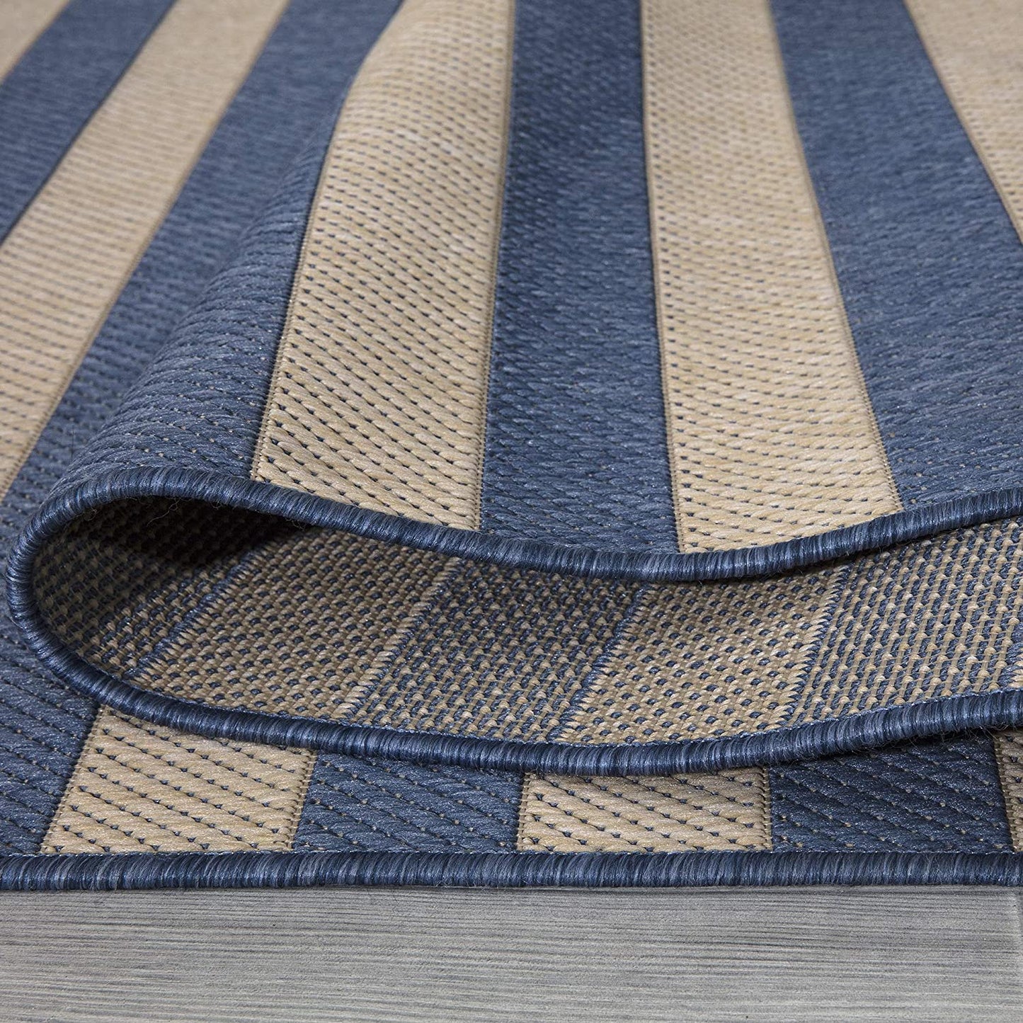 Jardin Indoor/Outdoor Stripe Rug, Navy Ivory