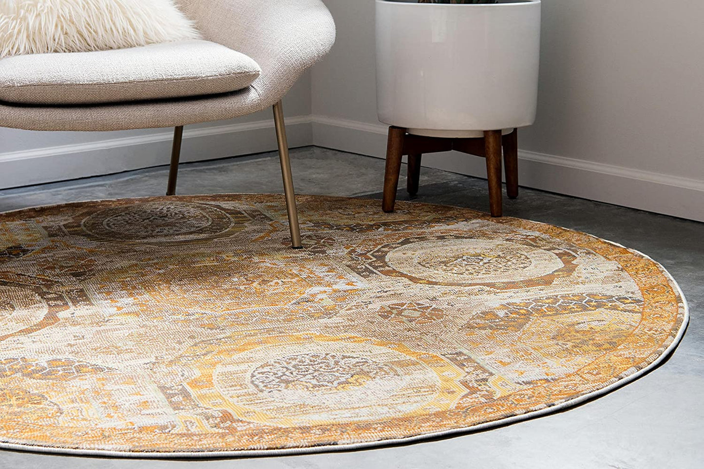 Baracoa Collection Bright Tones Vintage Traditional Beige Area Rug