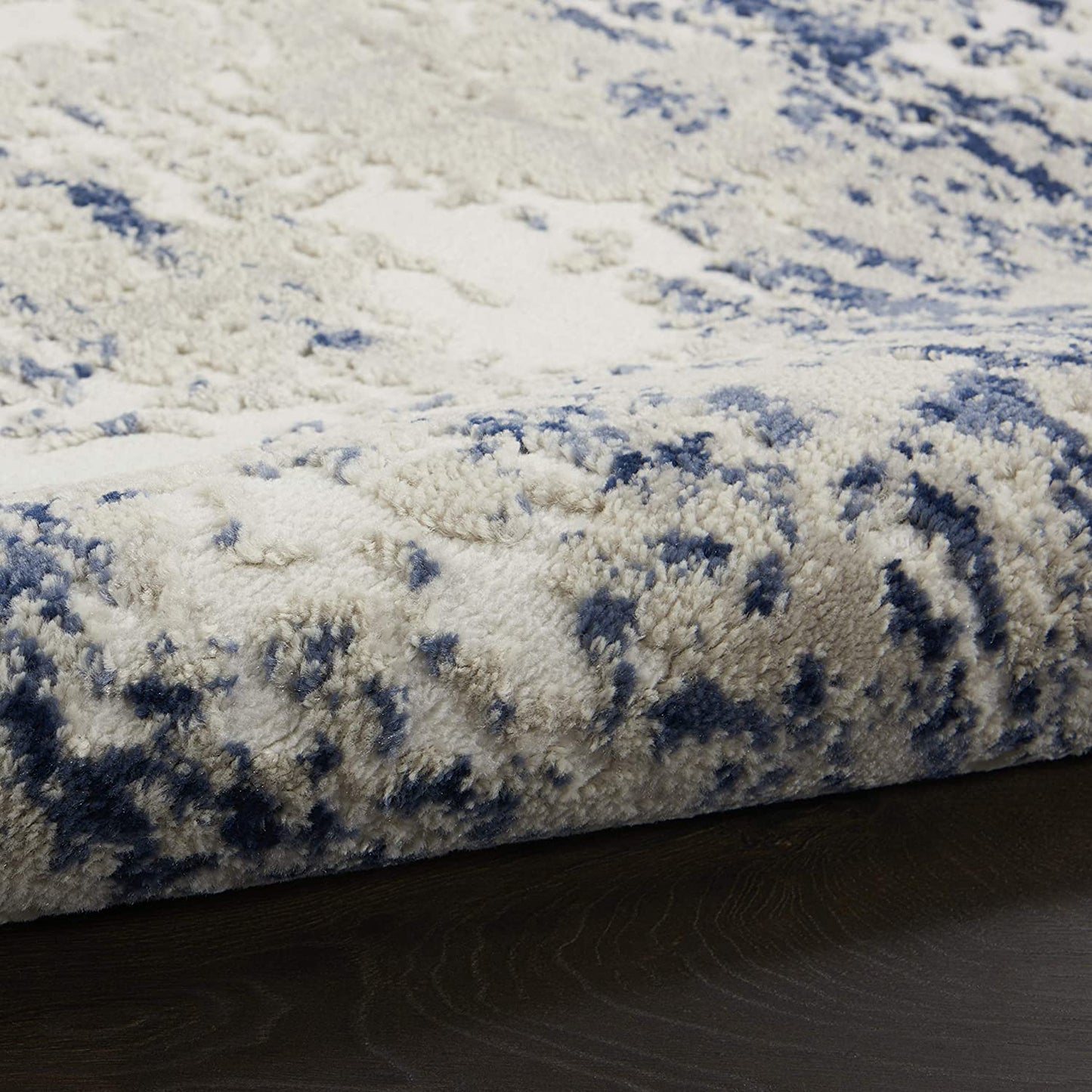 Cyrus Abstract Ivory/Navy Soft Area Rug