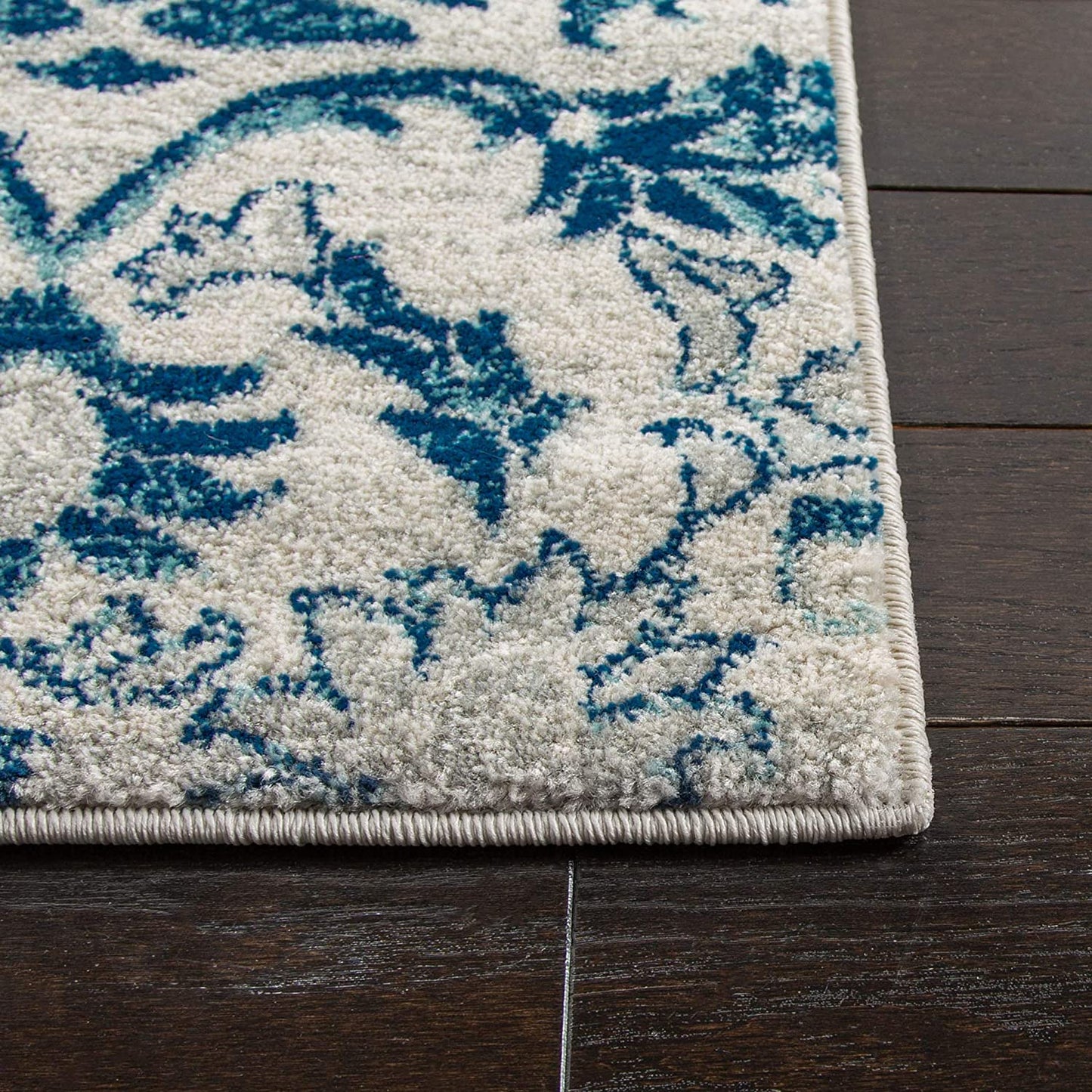 Evoke CollectionNon-Shedding Stain Resistant Living Room Bedroom Area Rug Ivory / Blue