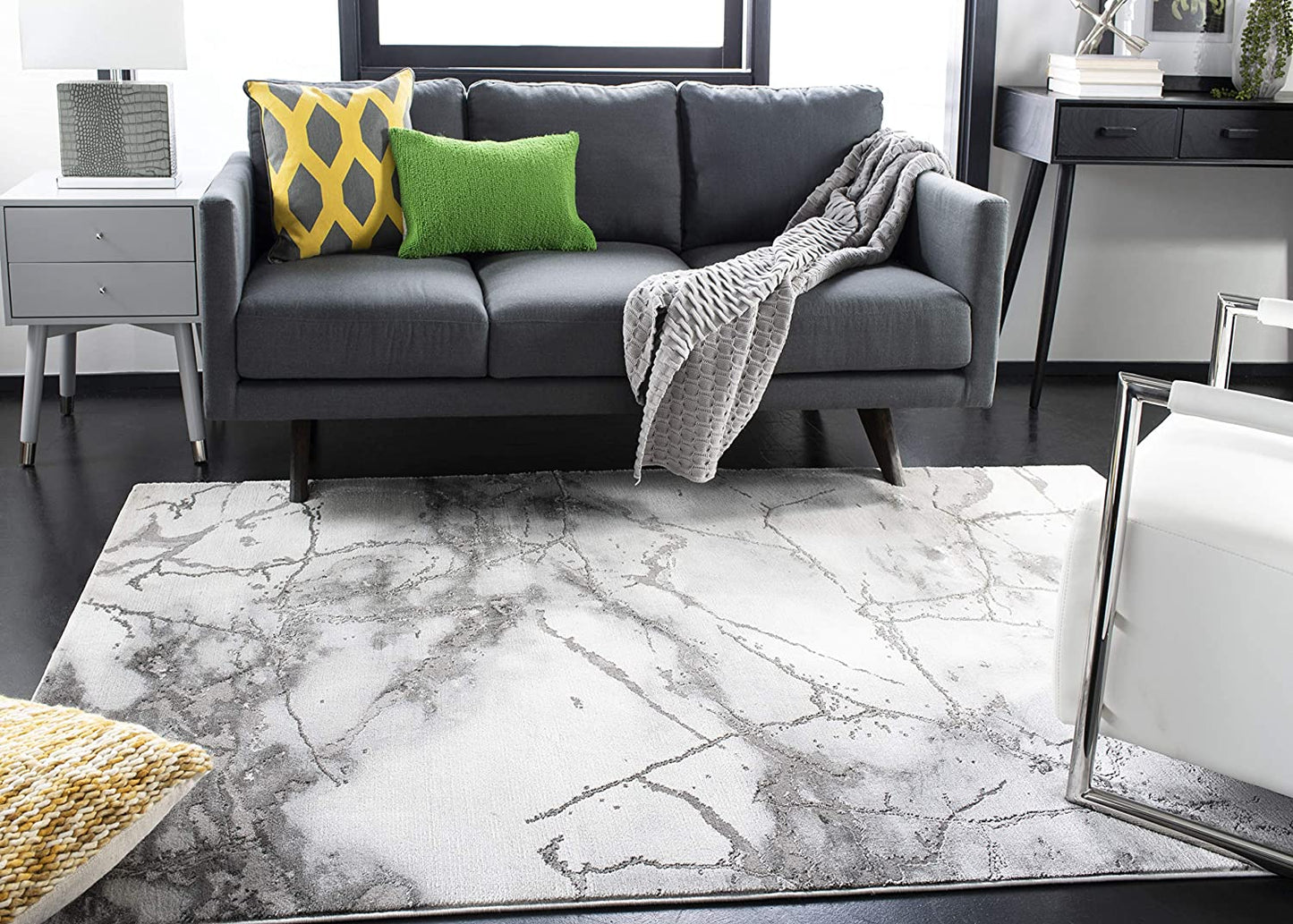 Modern Abstract Grey/Silver Soft Area Rug