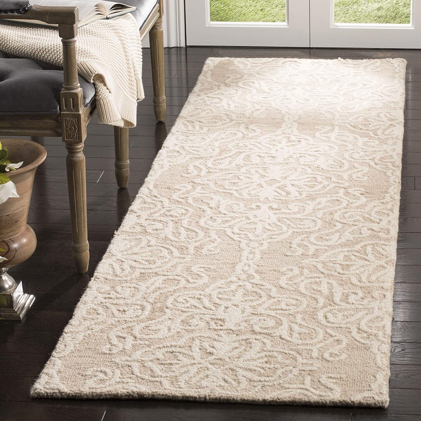 Blossom Handmade Premium Wool Soft Area Rug, Beige / Ivory
