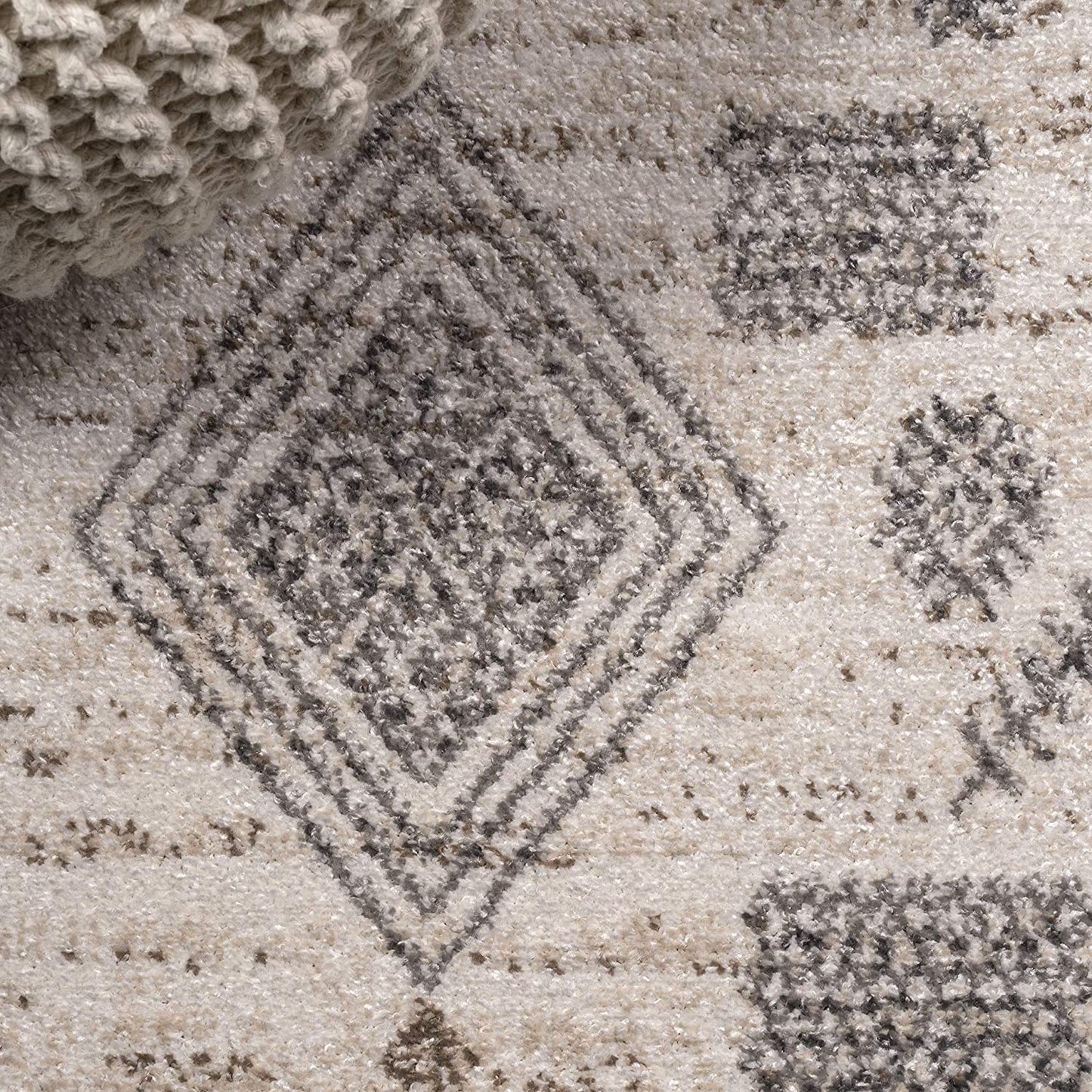 Bhalil Berber Diamond Geometric Beige/Gray Soft Area Rug