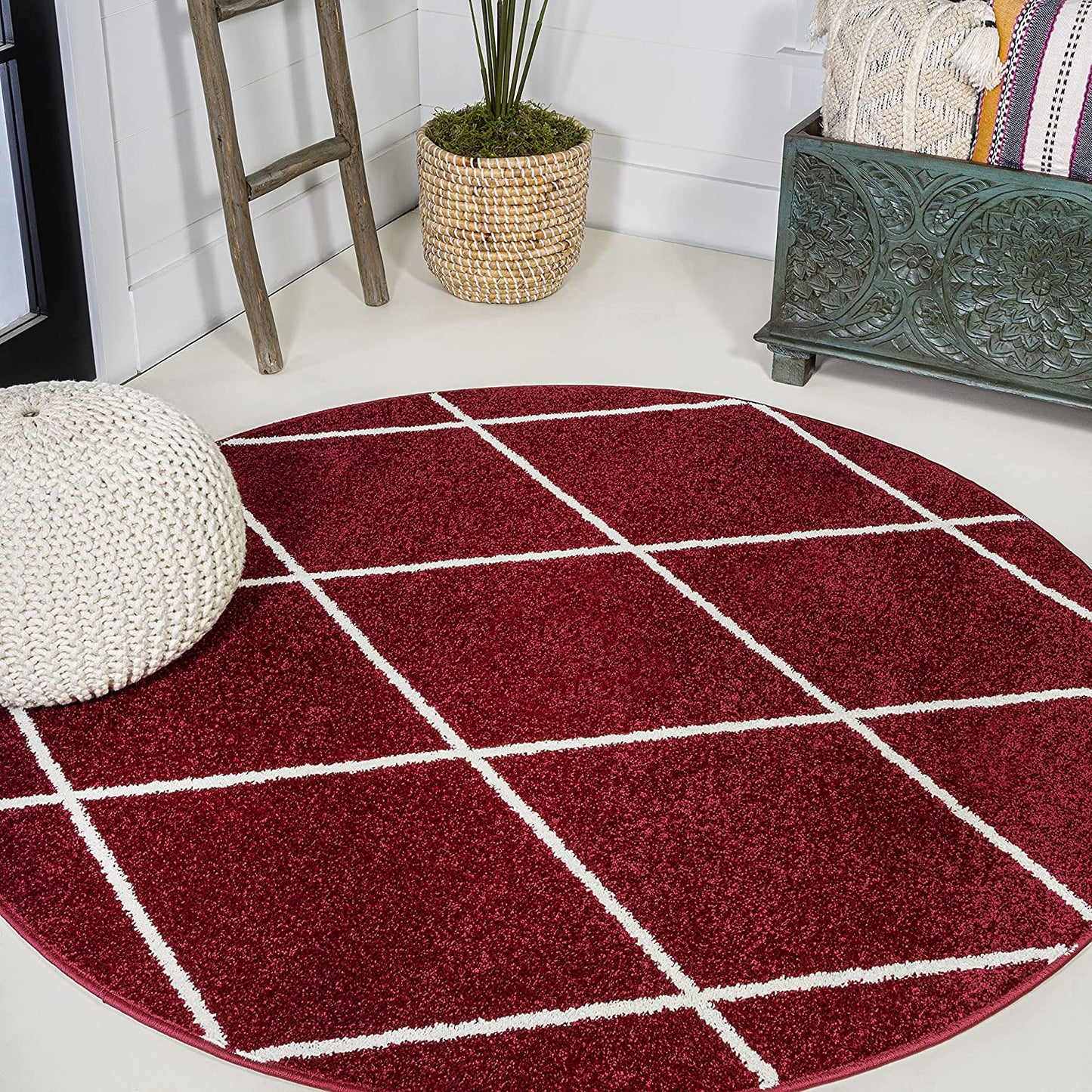 Minimalist Diamond Trellis soft Area Rug