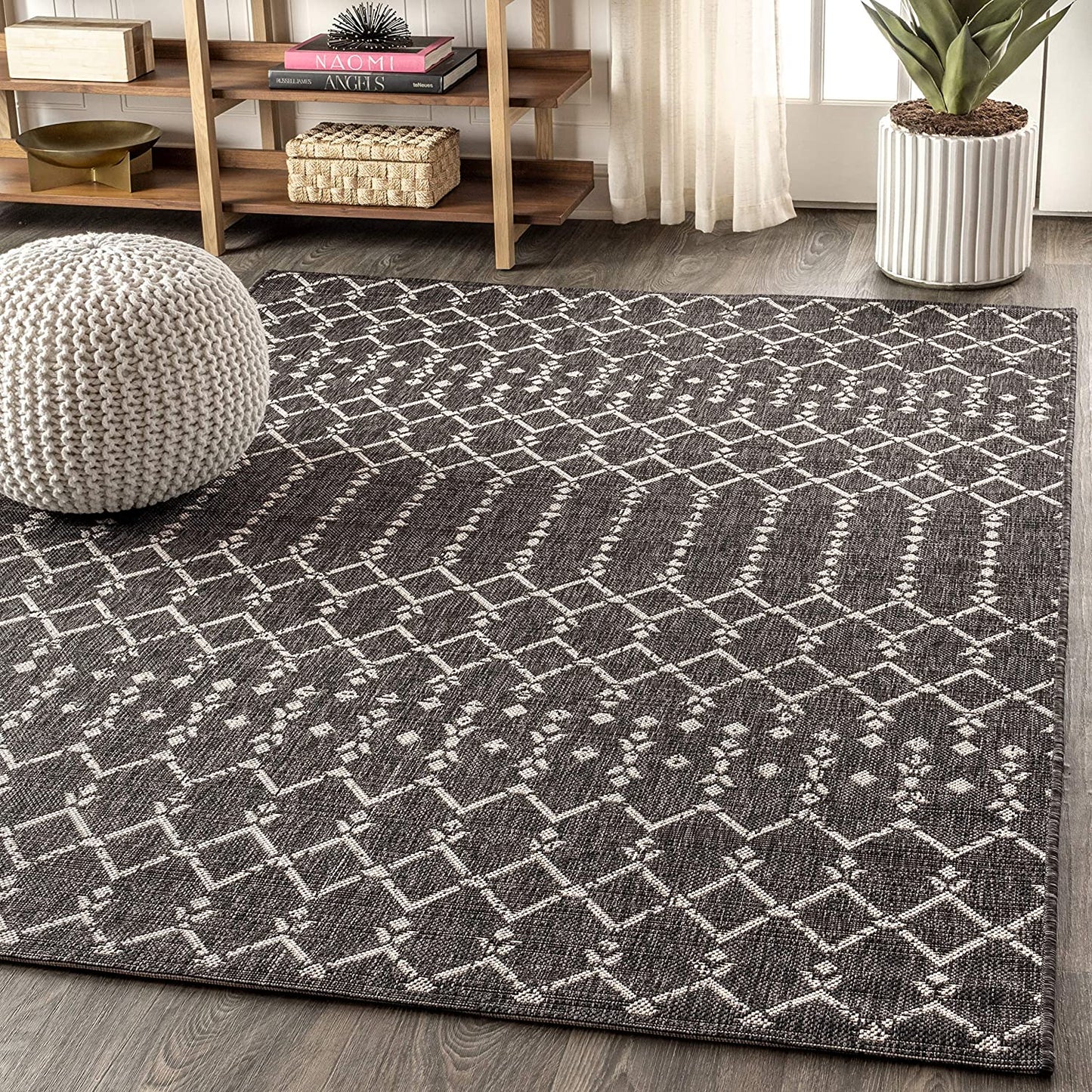 Moroccan Geometric Textured Weave Indoor/Outdoor Black/Gray Area Rug
