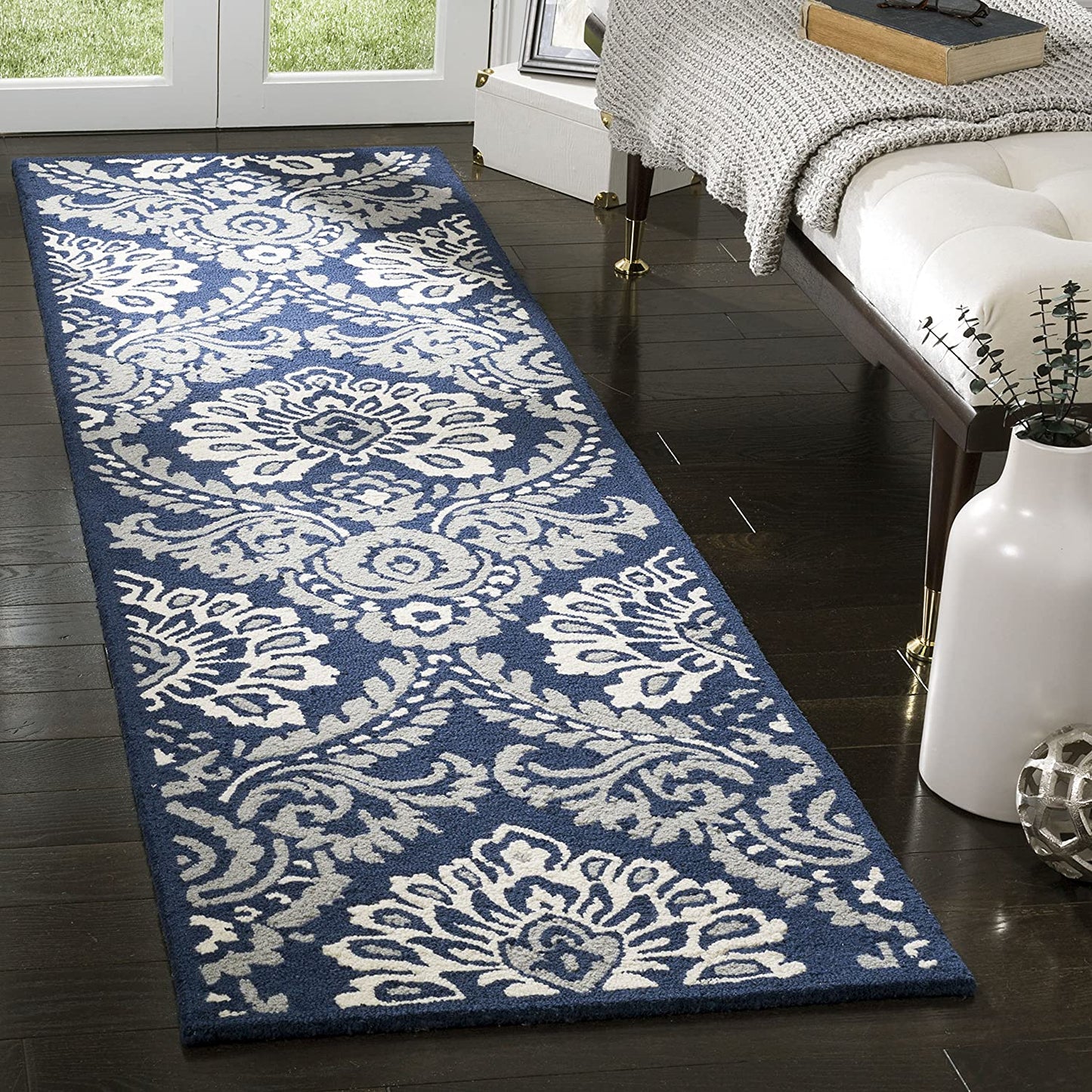 Handmade Premium Wool Area Rug, Navy / Ivory