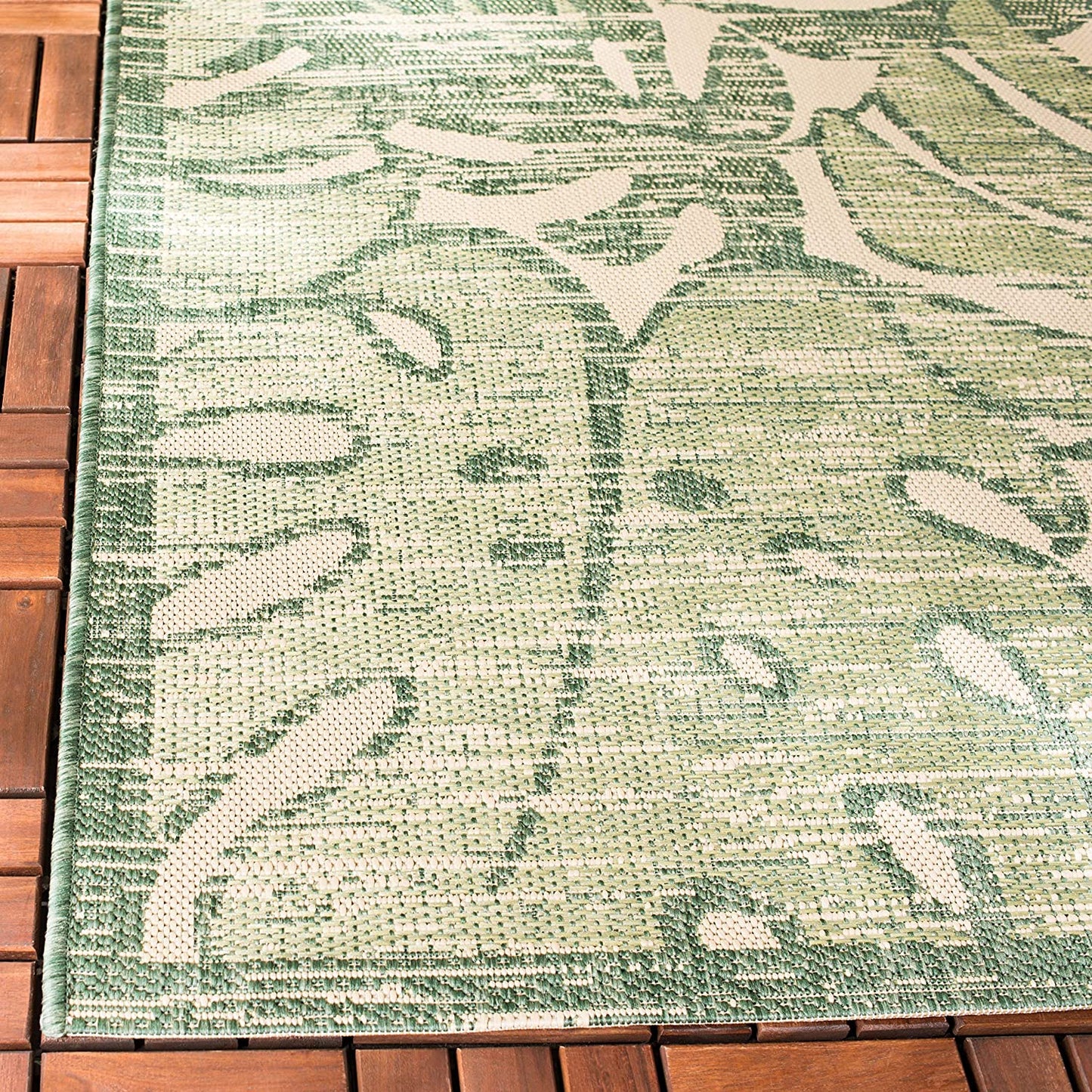 Courtyard Collection Indoor/ Outdoor Non-Shedding Stain Resistant Patio Backyard Soft Area Rug Beige / Green