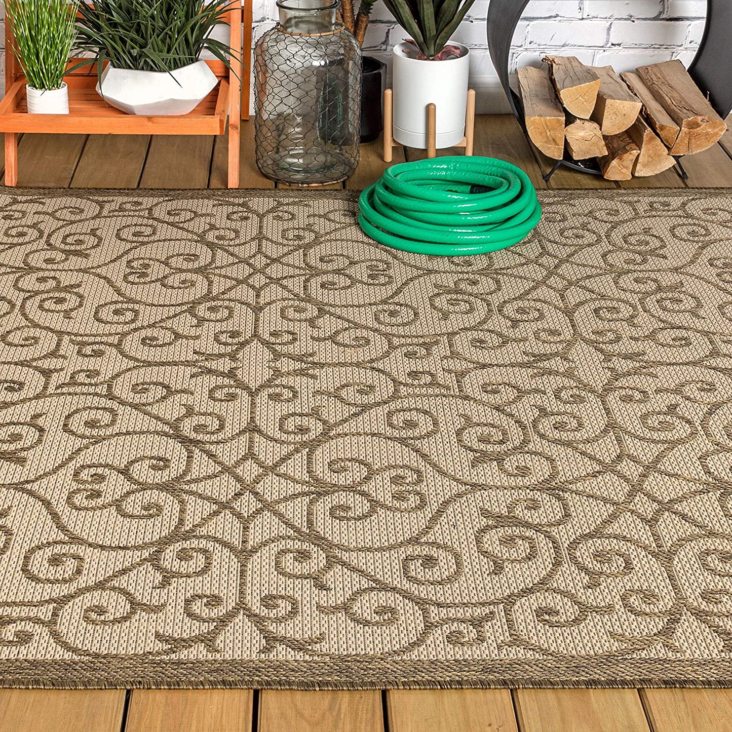 Madrid Vintage Filigree Textured Weave Indoor/Outdoor Beige/Brown Area Rug