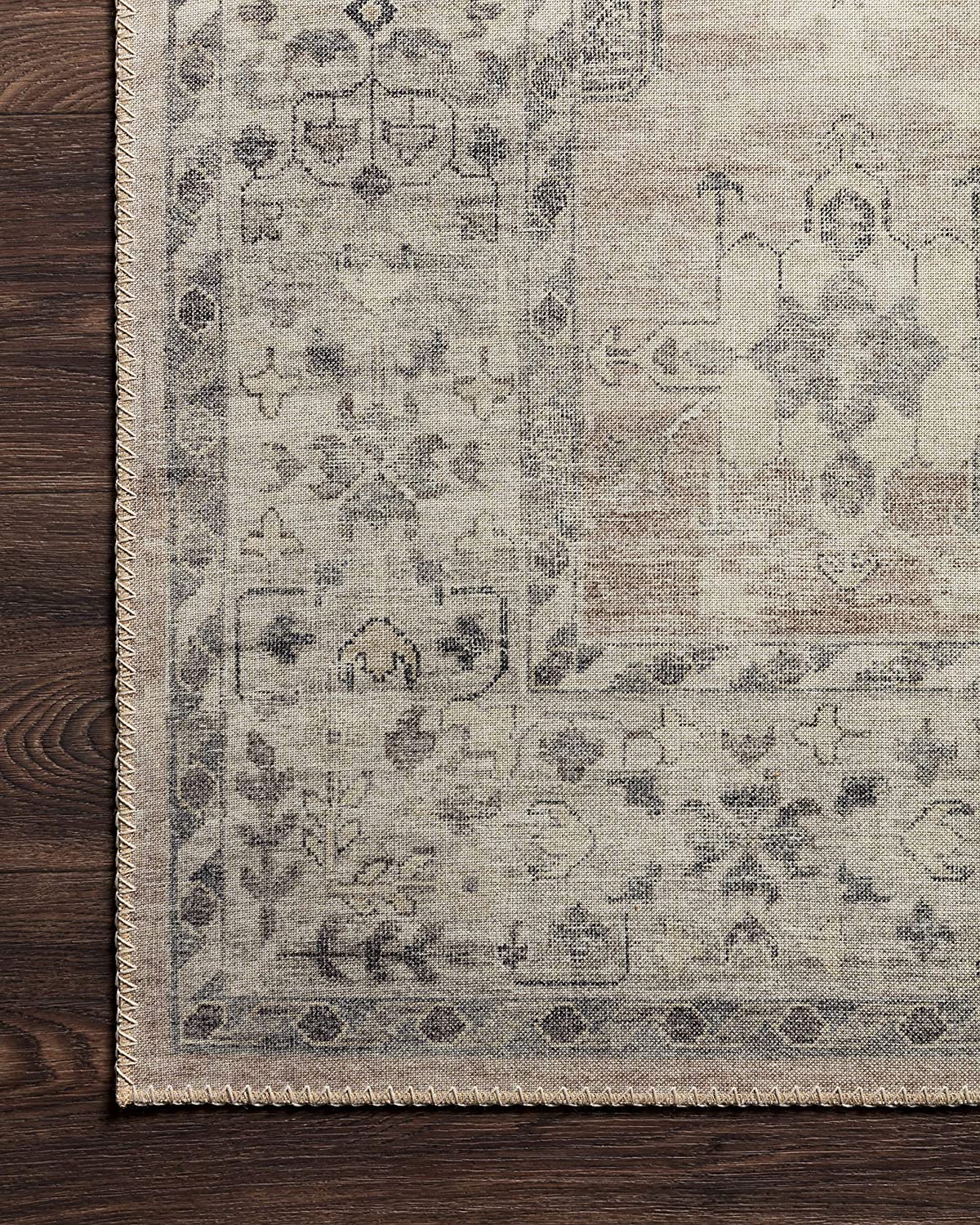 Hathaway Collection HTH-04 Beige / Multi, Traditional Area Rug