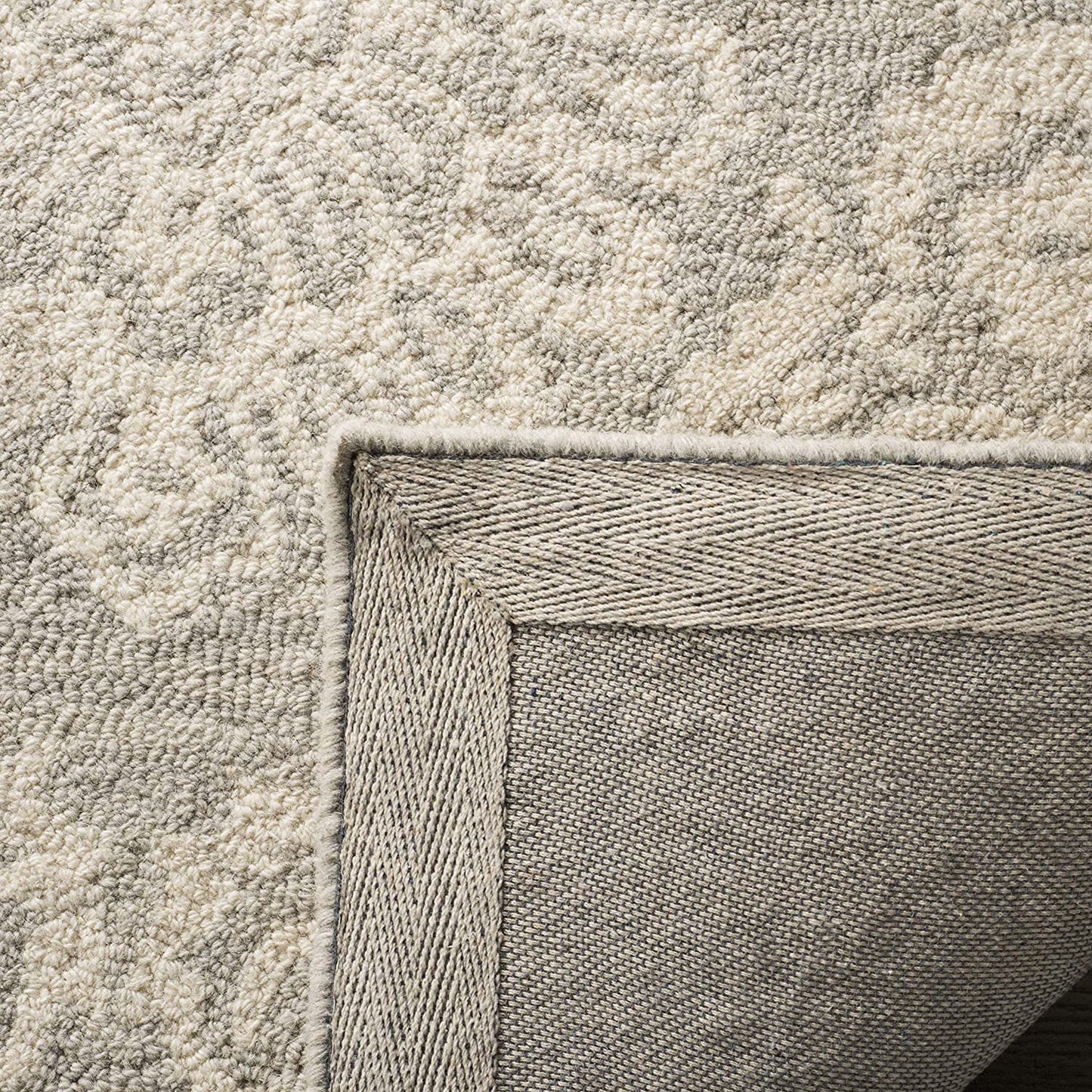 Handmade Premium Wool Area Rug, Silver / Ivory