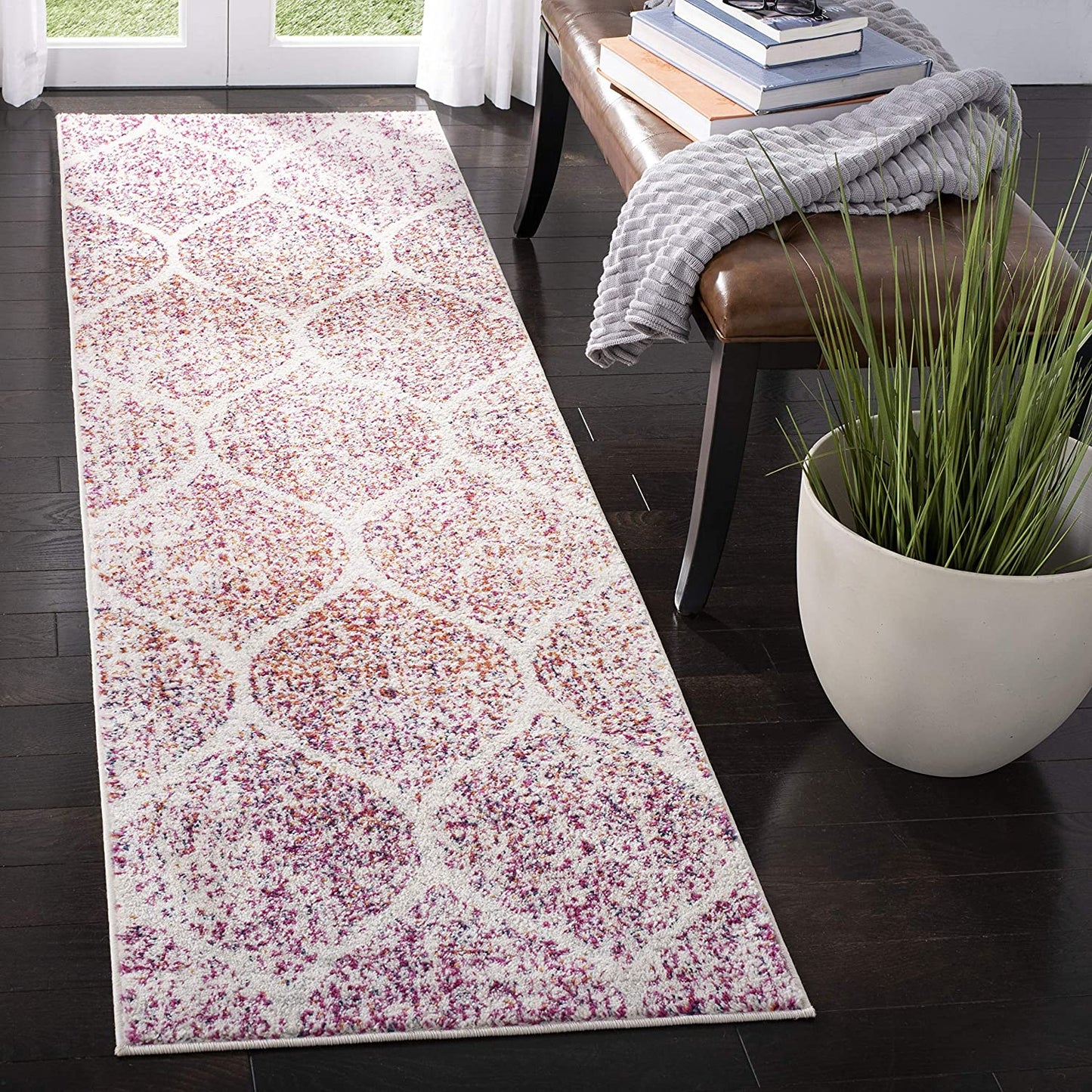 Geometric Trellis Distressed Cream/Fuchsia Soft Area Rug