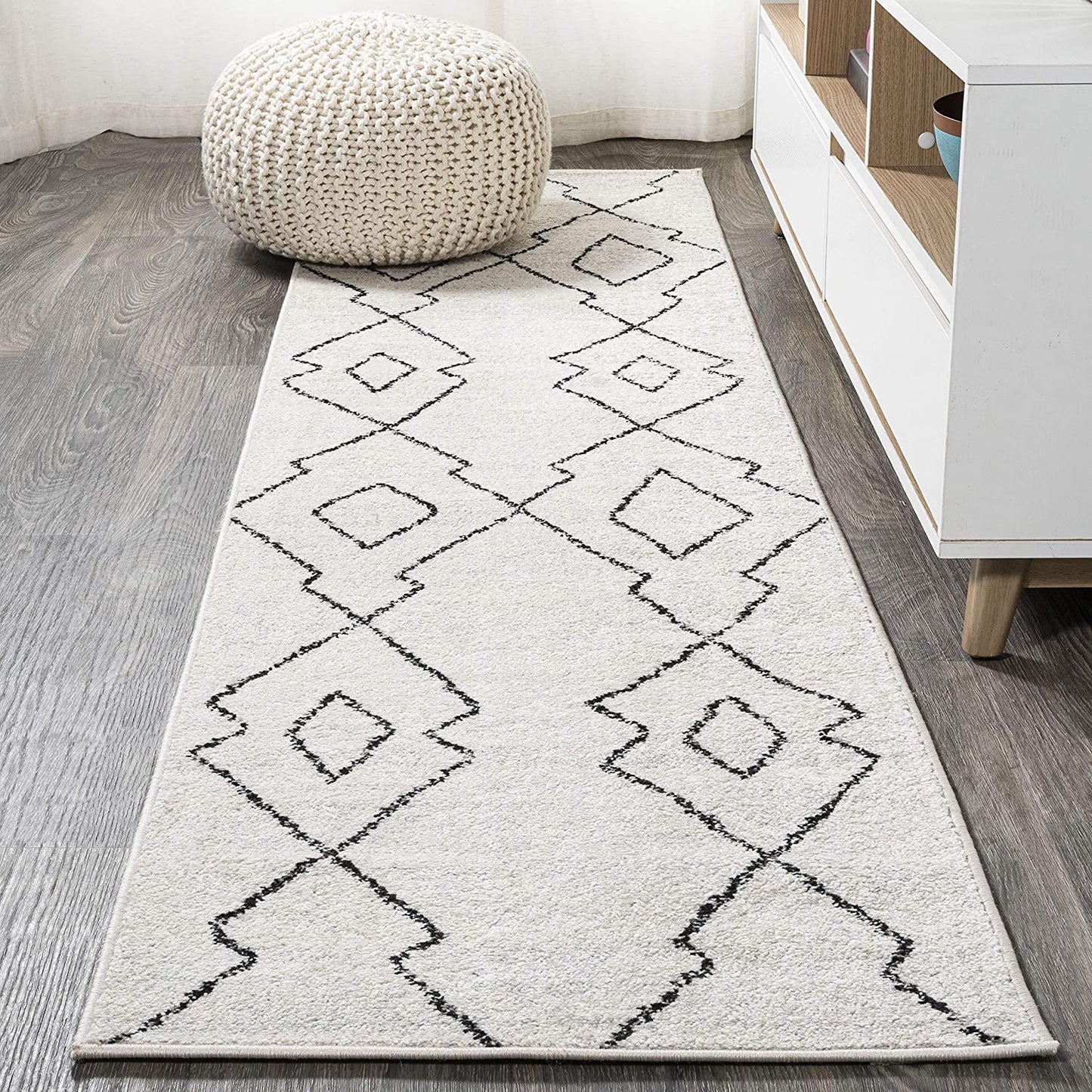 JONATHAN Y soft Area Rug for Bedroom Kitchen Living Room Indoor Black