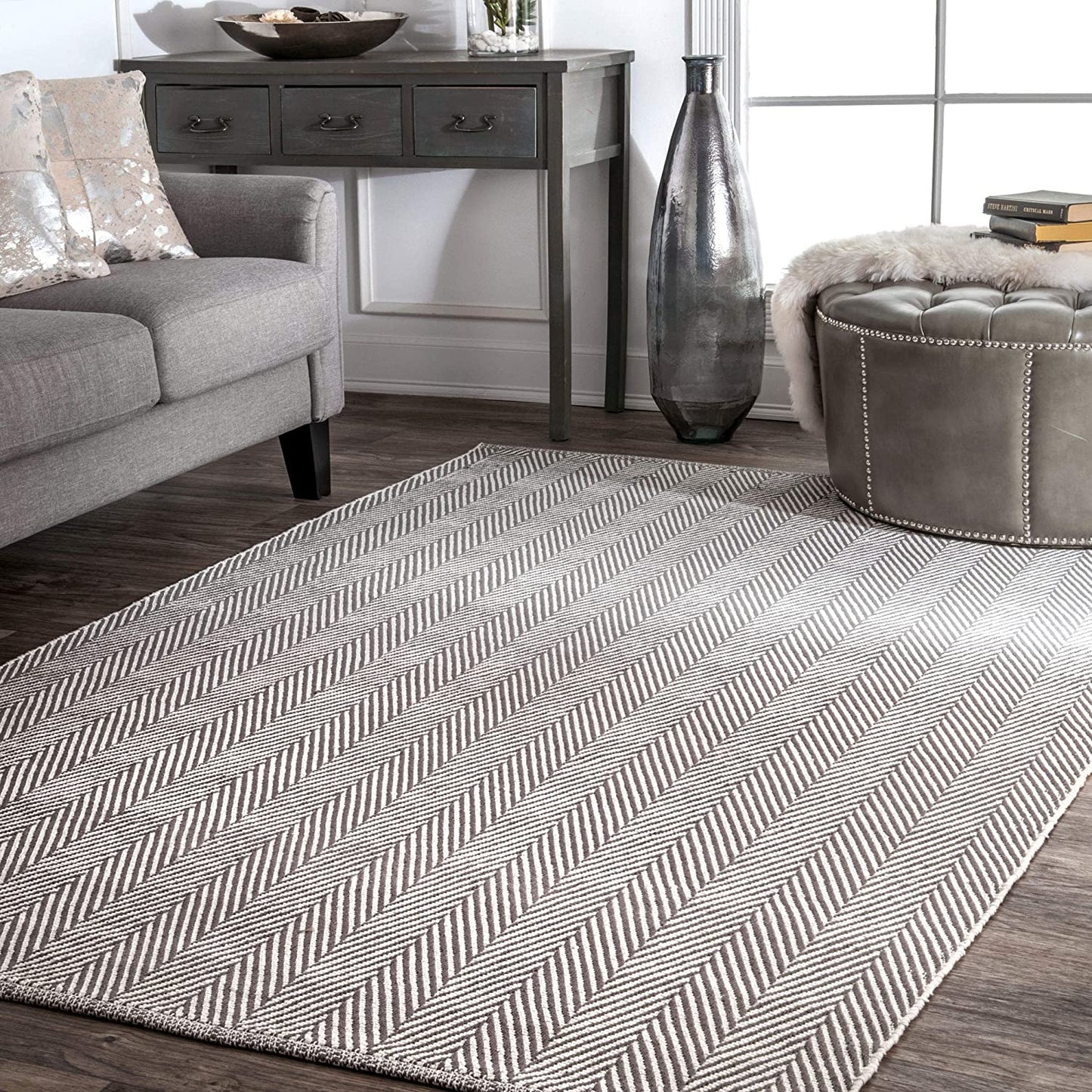 Kimberely Hand Loomed Area Rug, Grey