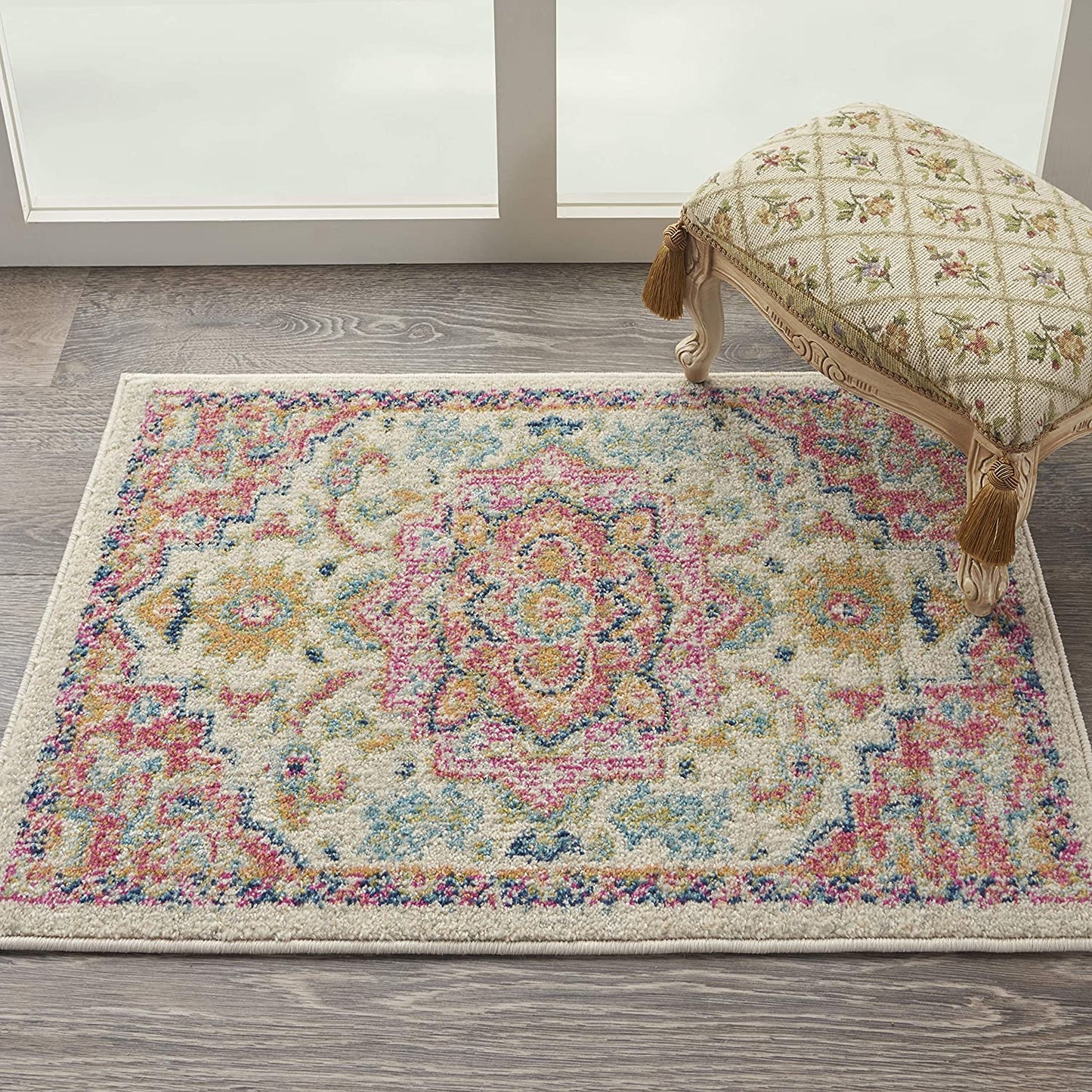 Floral Medallion Passion Bordered Ivory/Pink Area Rug
