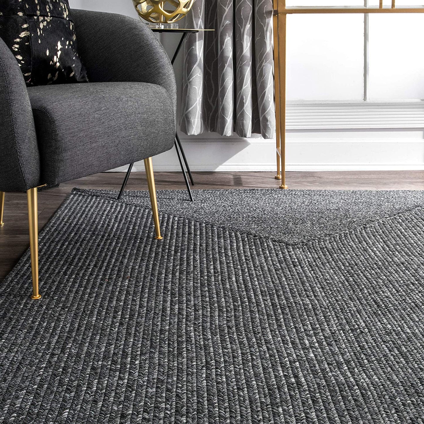 Braided Handmade Charcoal Indoor/Outdoor Soft Area Rug