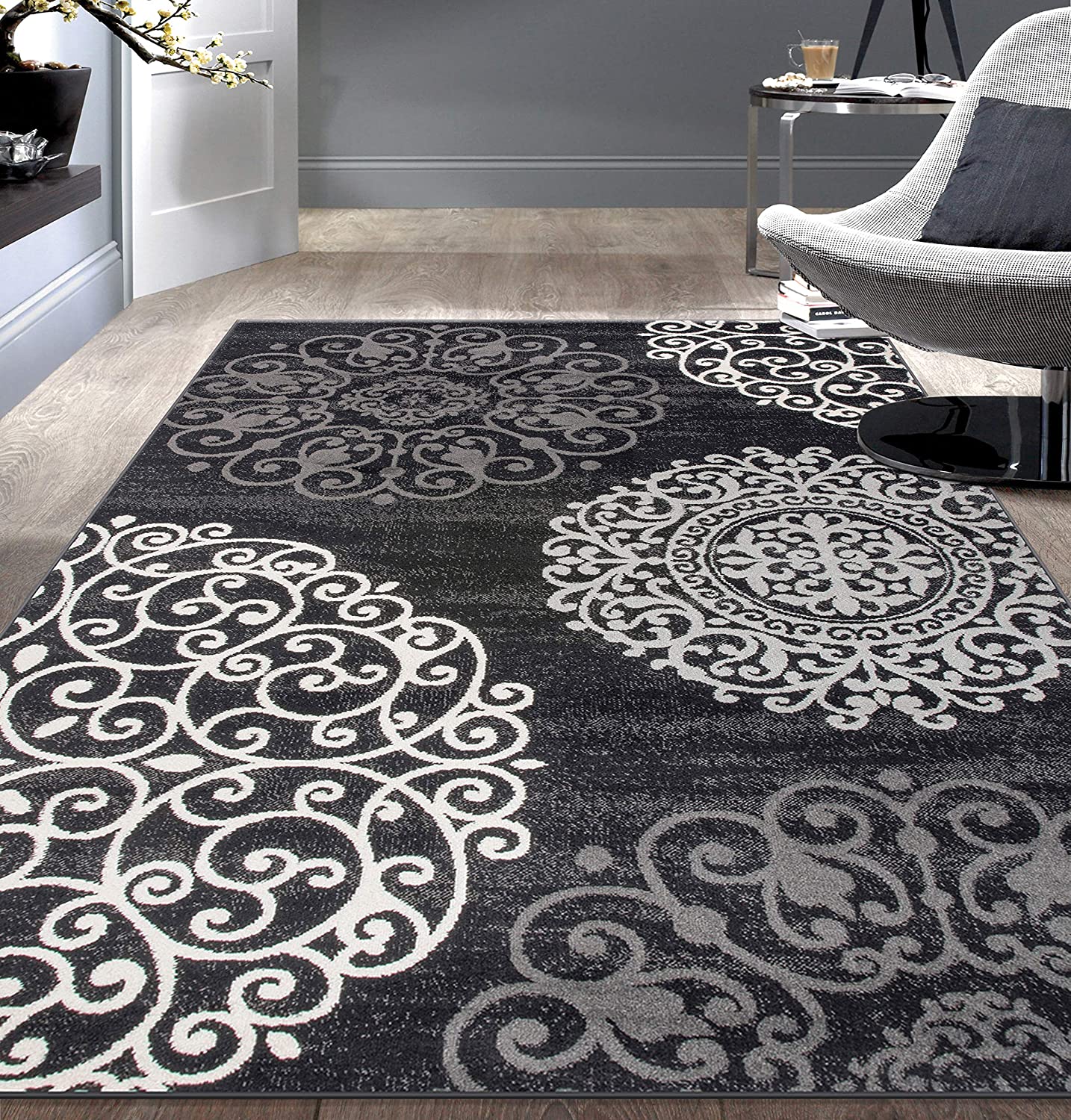Contemporary Modern Floral Area Rug Black