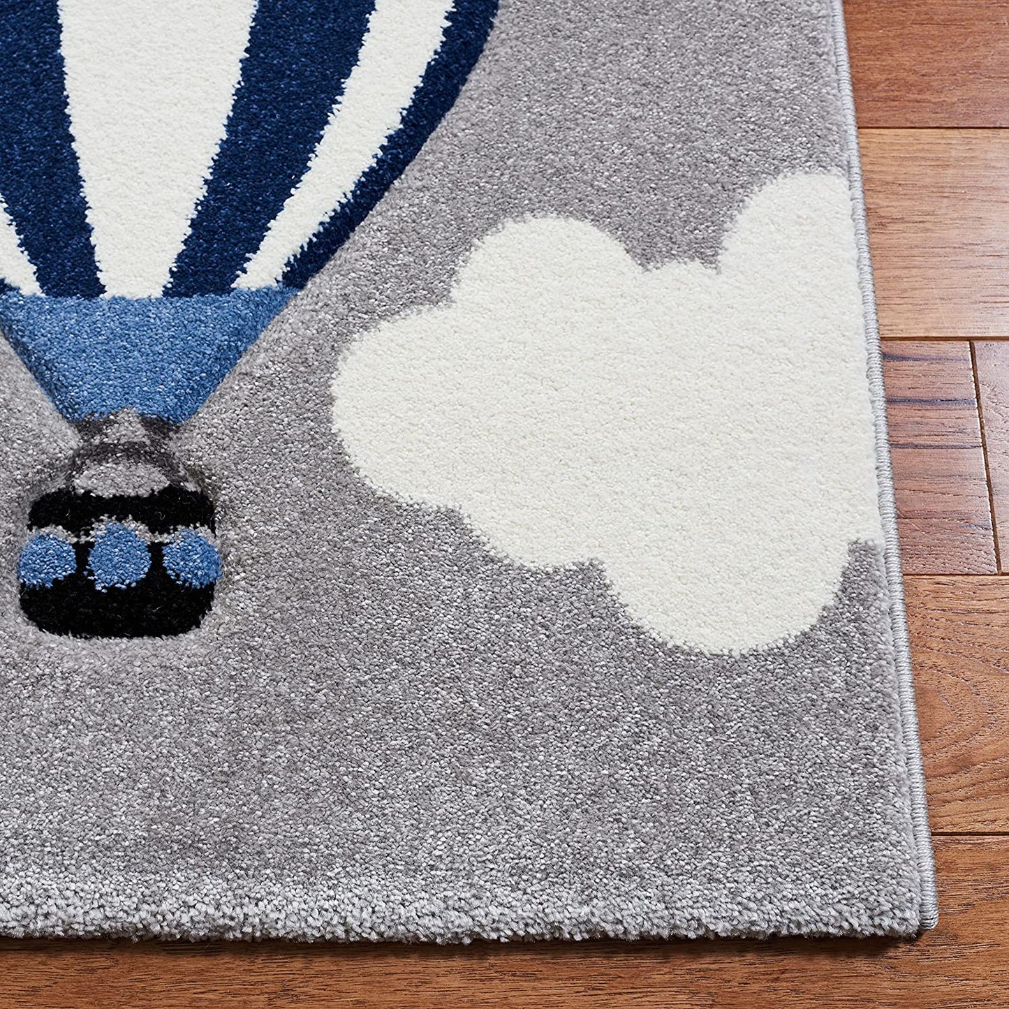 Carousel Kids Collection Airplane Hot Air Balloon Non-Shedding Area Rug Light Grey/Red