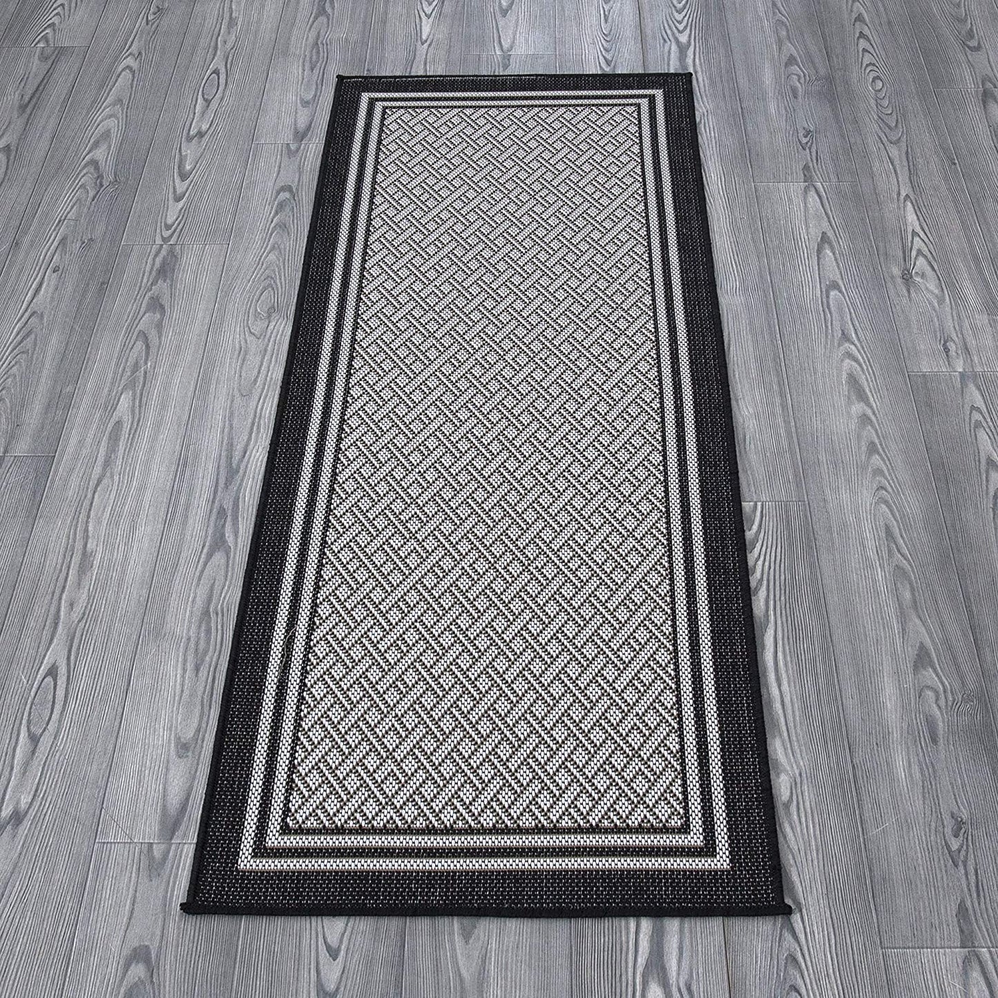 Jardin Indoor/Outdoor Bordered Runner Rug, Black, 2'X5',