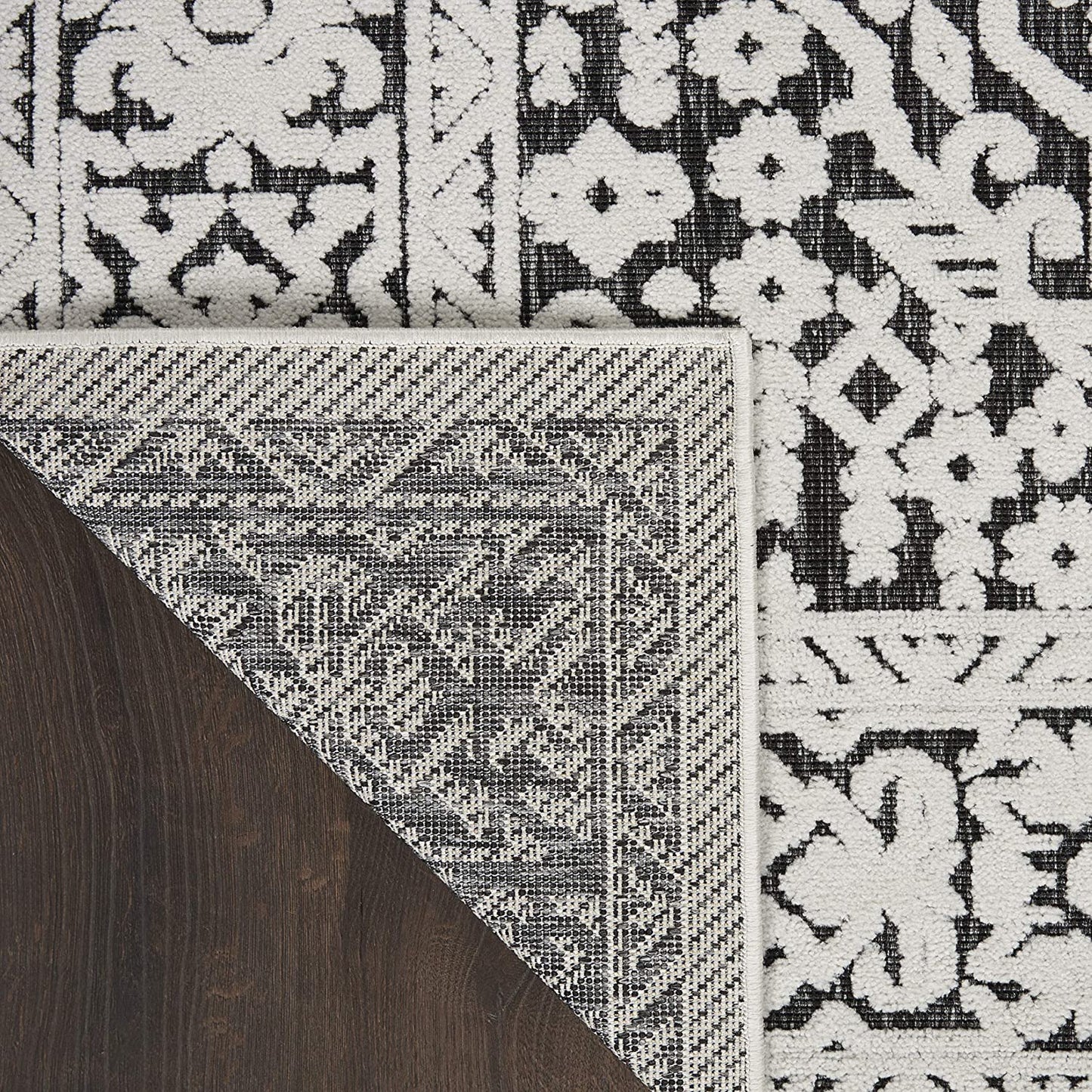 Calobra Indoor / Outdoor Area Rug, Dark Grey