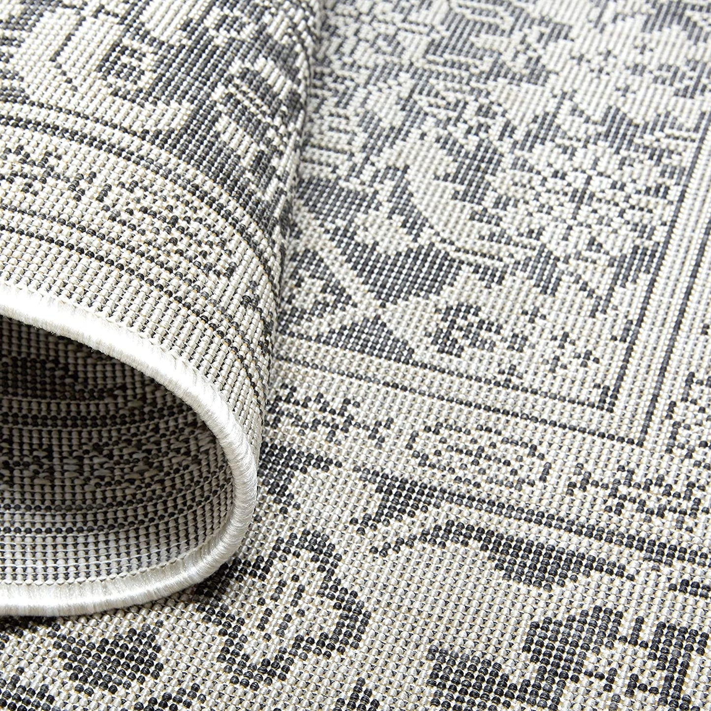 Dahlia Black Grey Indoor/Outdoor Area Rug - UV/Weather Resistant