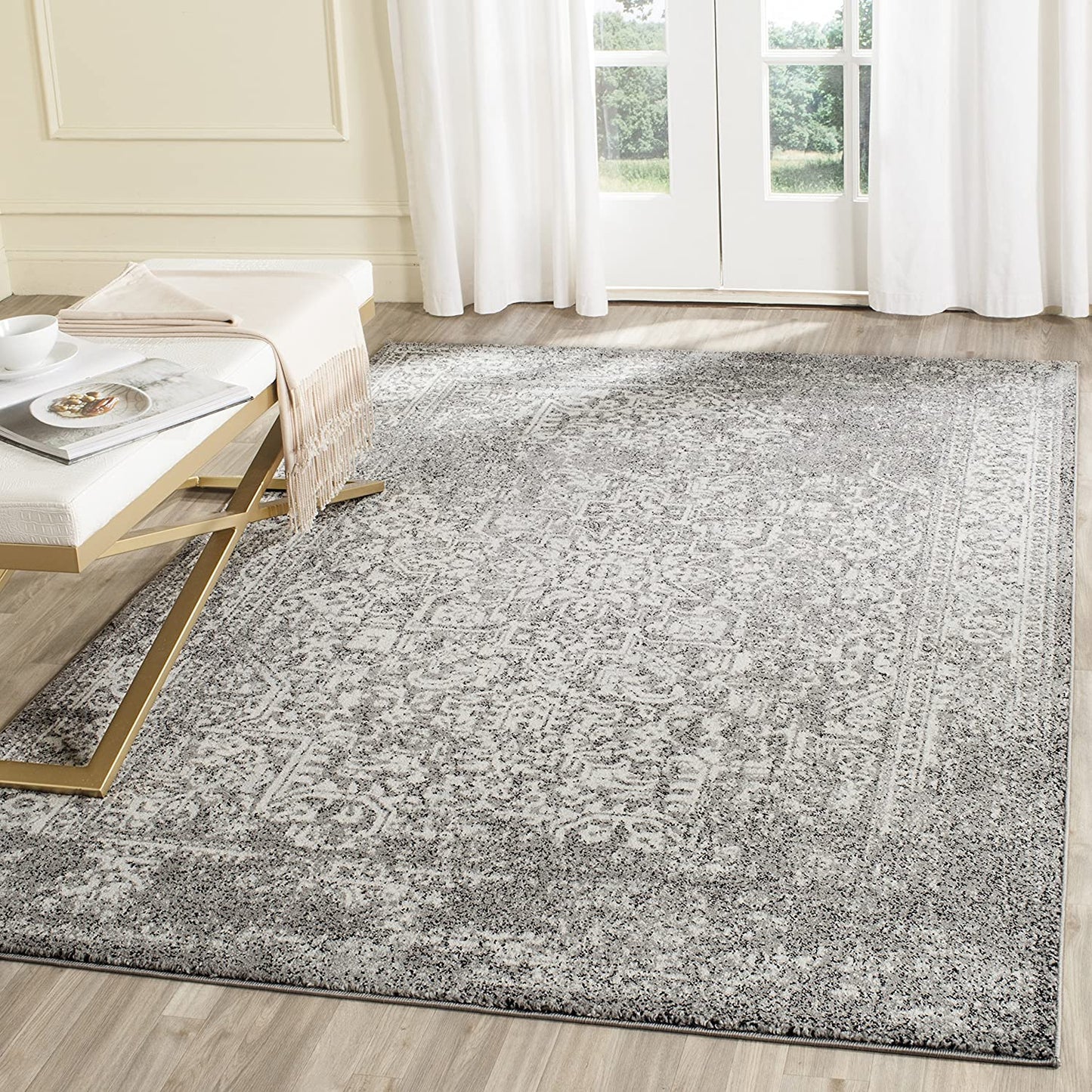 Vintage Oriental Grey and Ivory Area Rug
