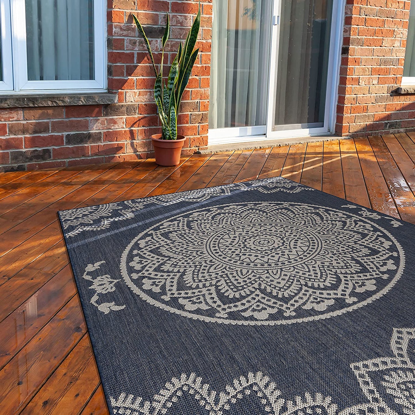 Modern Area Rugs for Indoor Outdoor Medallion - Blue / White