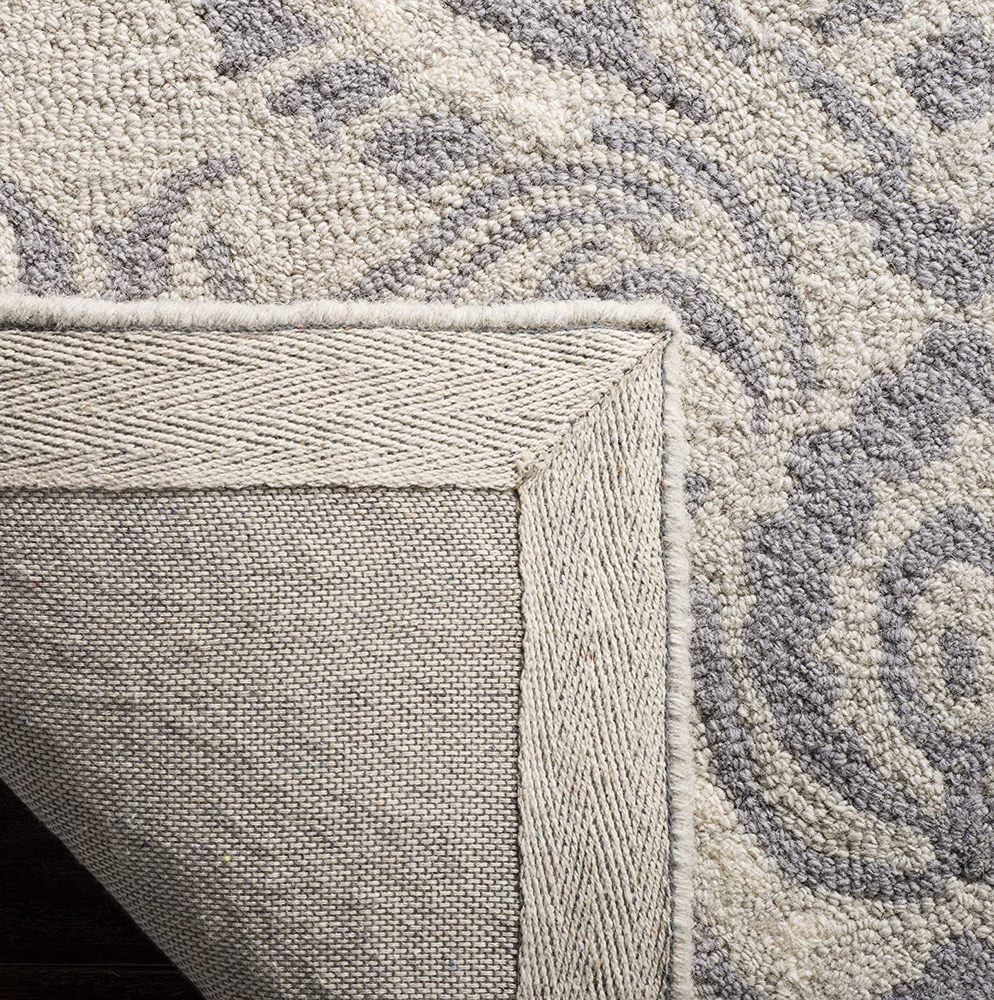 Damask Handmade Premium Wool Area Rug, Light Grey / Ivory
