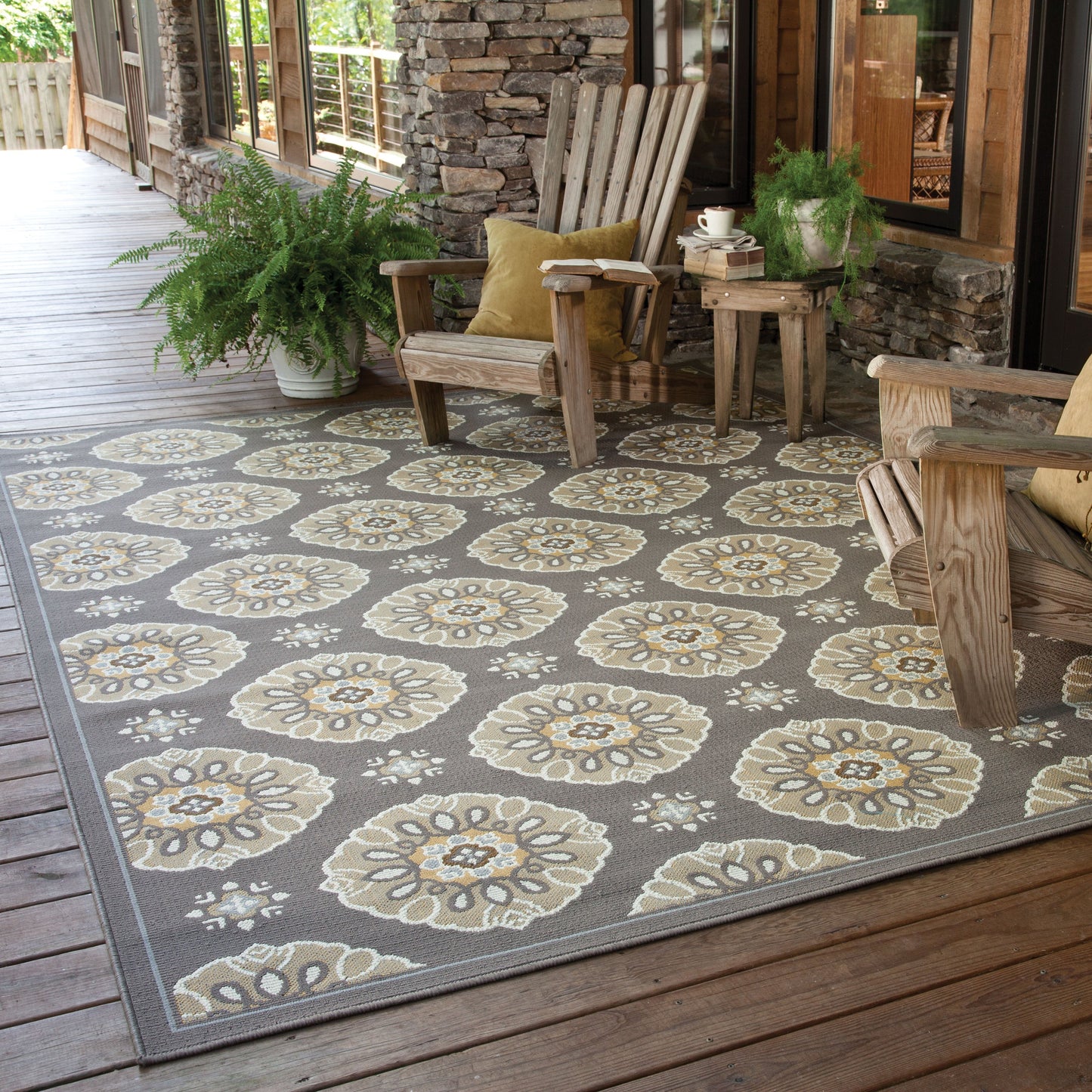 Floral Gray/Grey/Gold Indoor-Outdoor Area Rug