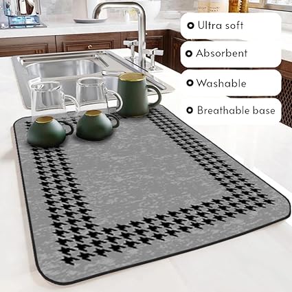 Ultra Absorbent Dish Drying Mats - Machine Washable and Super Fast Drying - Practical Solution for Efficiently Drying Dishes - 15,7 by 19,6 Inches (Black)