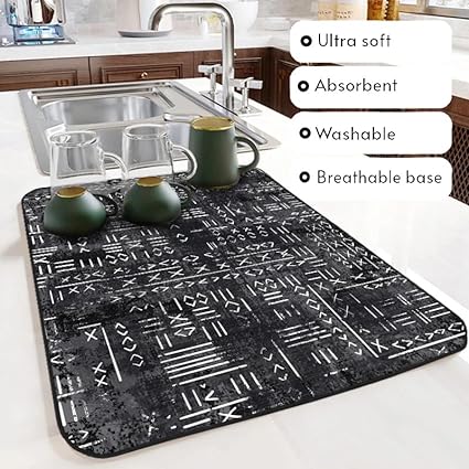 Ultra Absorbent Dish Drying Mats - Machine Washable and Super Fast Drying - Practical Solution for Efficiently Drying Dishes - 15,7 by 19,6 Inches (Black)