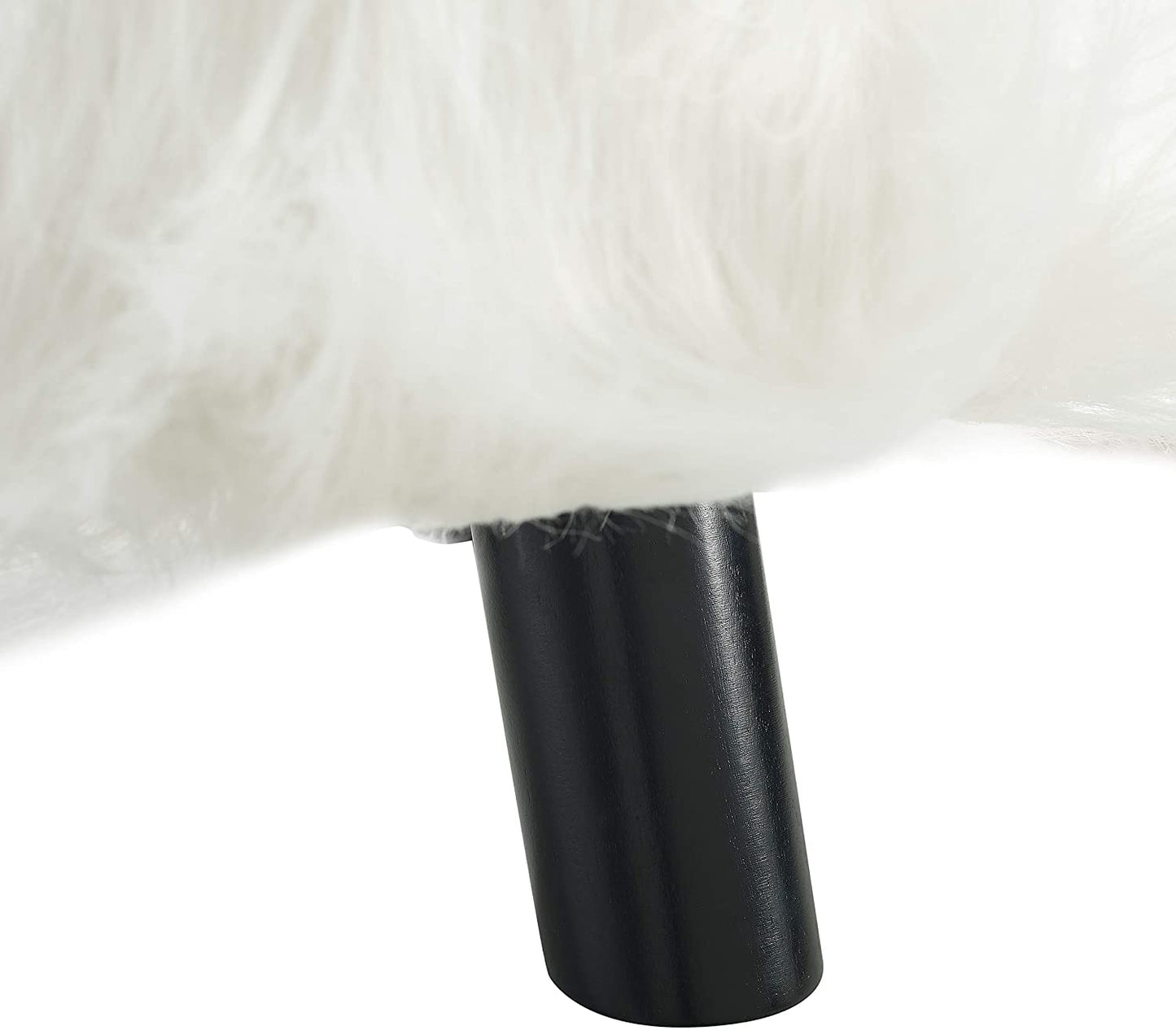Flokati Foot, 16-Inch, White Stool