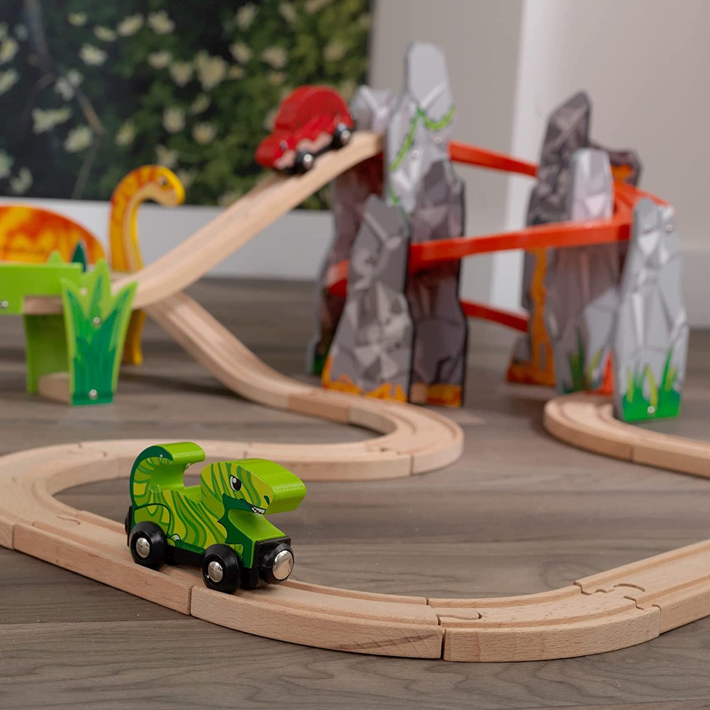 Adventure Tracks Dinosaur World Volcano Escape