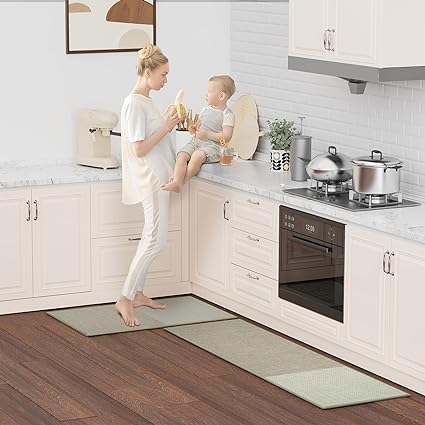 Non-Skid Kitchen Rugs Washable, Absorbent Runner Mat for Floor, Machine Washable Standing Mats for in Front of Sink, Door, Laundry, Entrance, Home (Black, 32"×17")