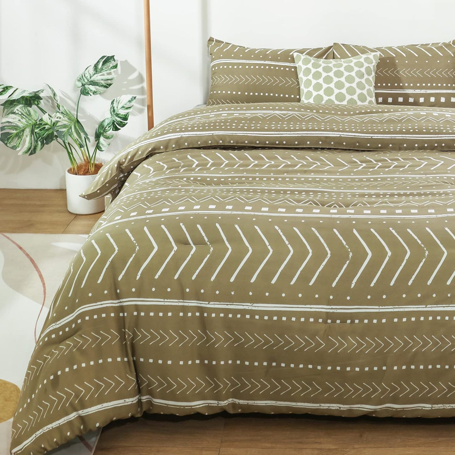Folkloric Art Pattern Bedding with Soft Microfiber Fill Bedding, 1 Comforter & 2 Pillowcases