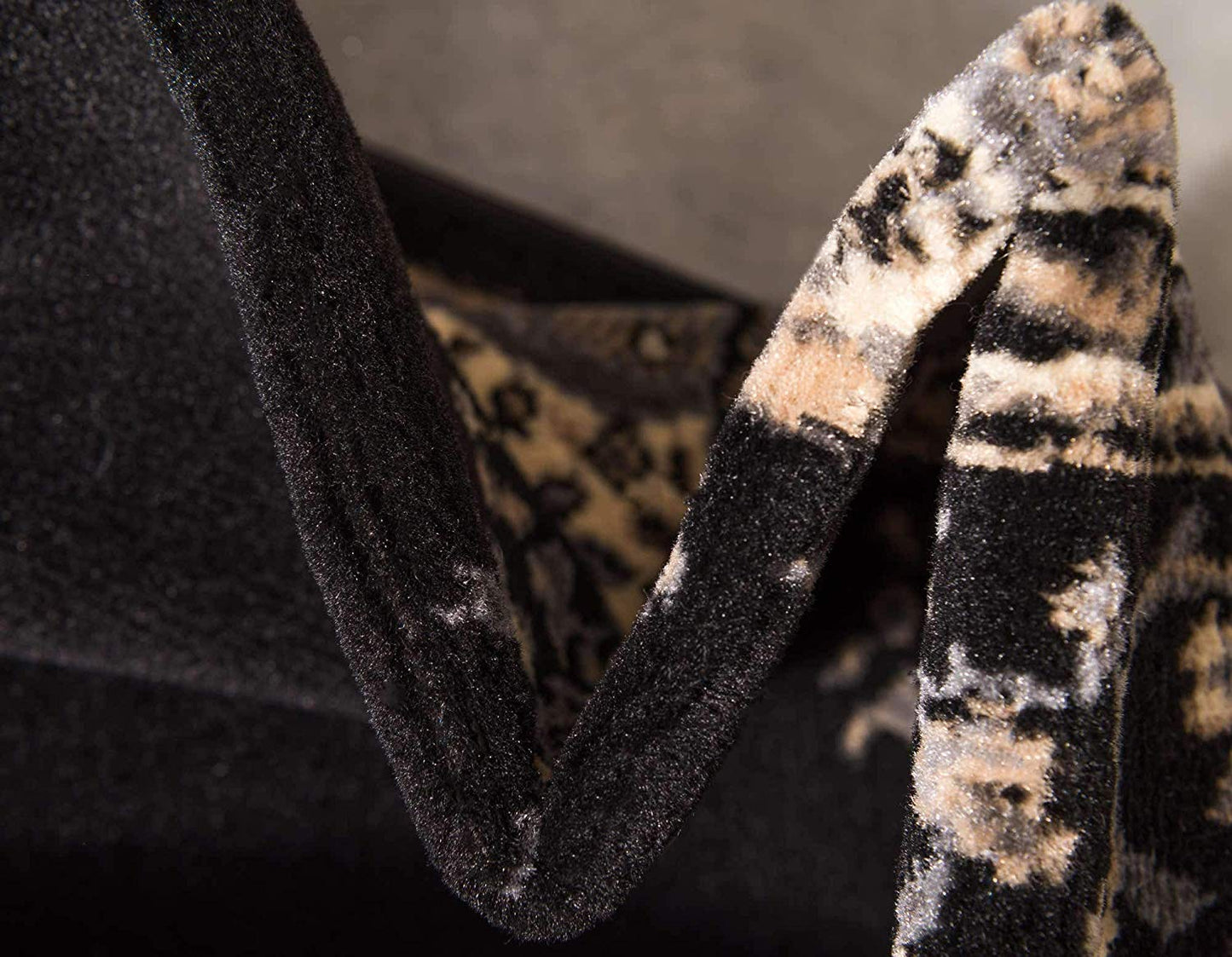 Traditional Medallion Black Soft Area Rug