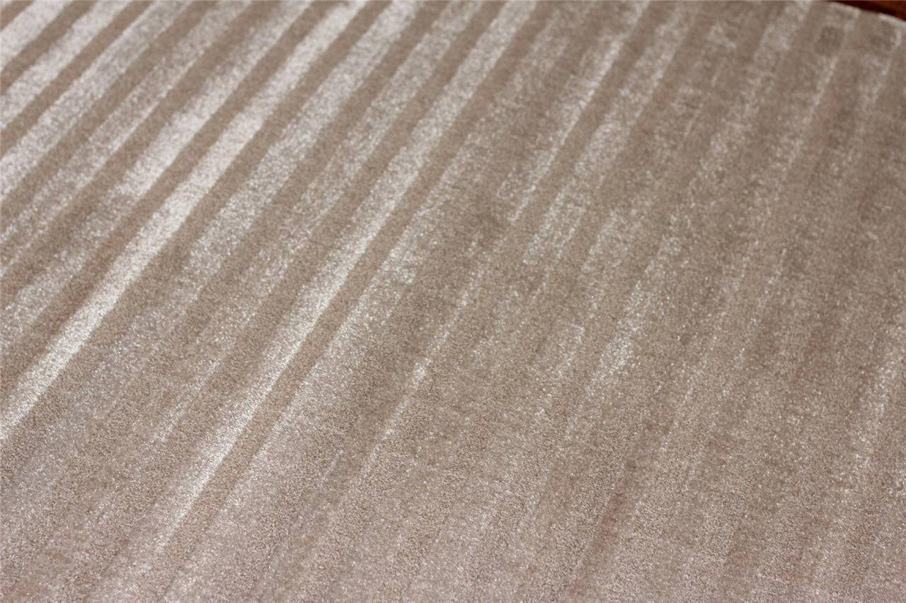 Madison Collection Beige Lines Area Rug