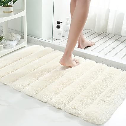 Absorbent Non-Slip Plush Bath Mat for Tub, Shower, and Bath Room 16" x 24", Silver Grey