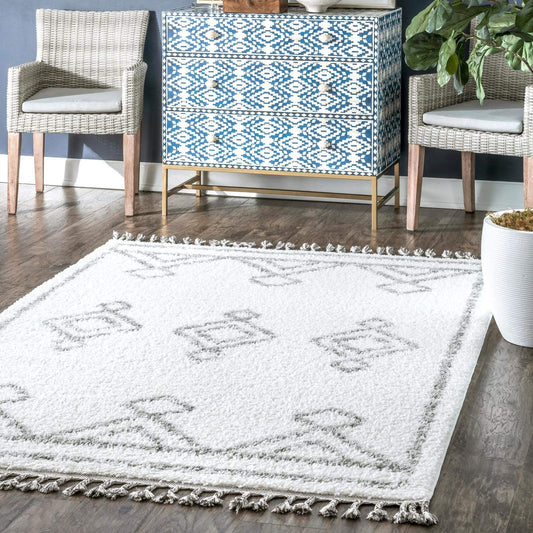 Moroccan Diamond White Grey Soft Shag Rug