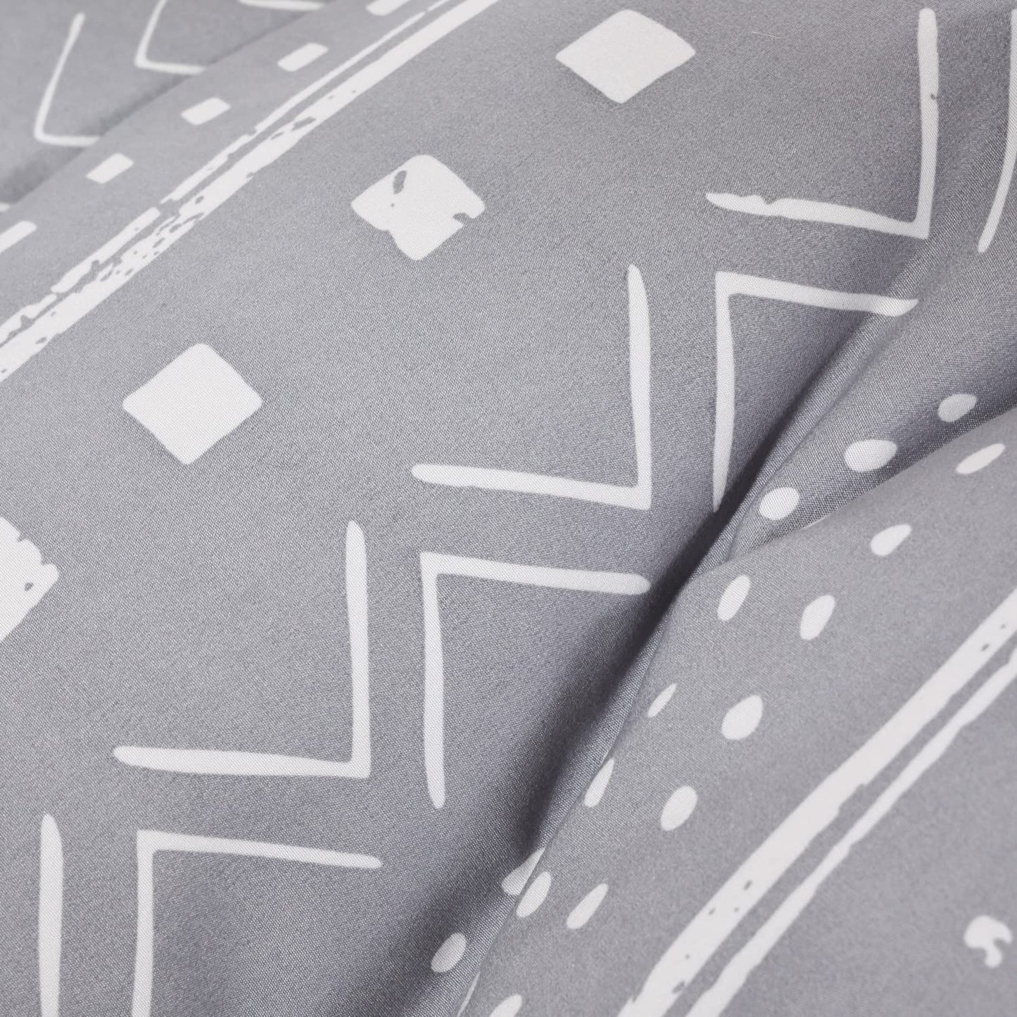Folkloric Art Pattern Bedding with Soft Microfiber Fill Bedding, 1 Comforter & 2 Pillowcases