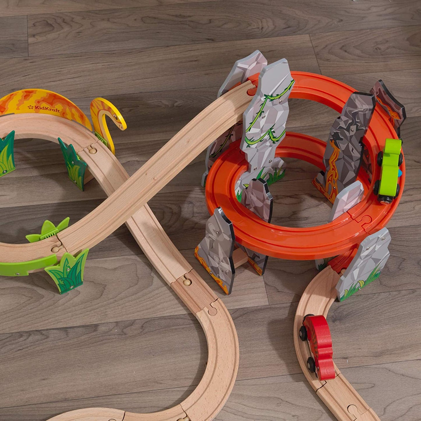 Adventure Tracks Dinosaur World Volcano Escape