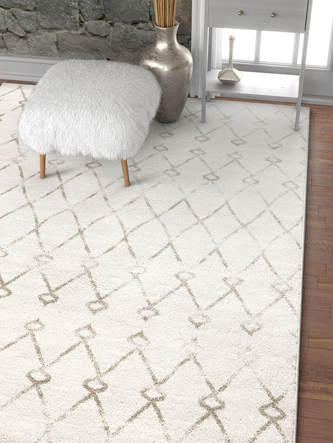 Trellis Ivory Distressed Lattice Area Rugs